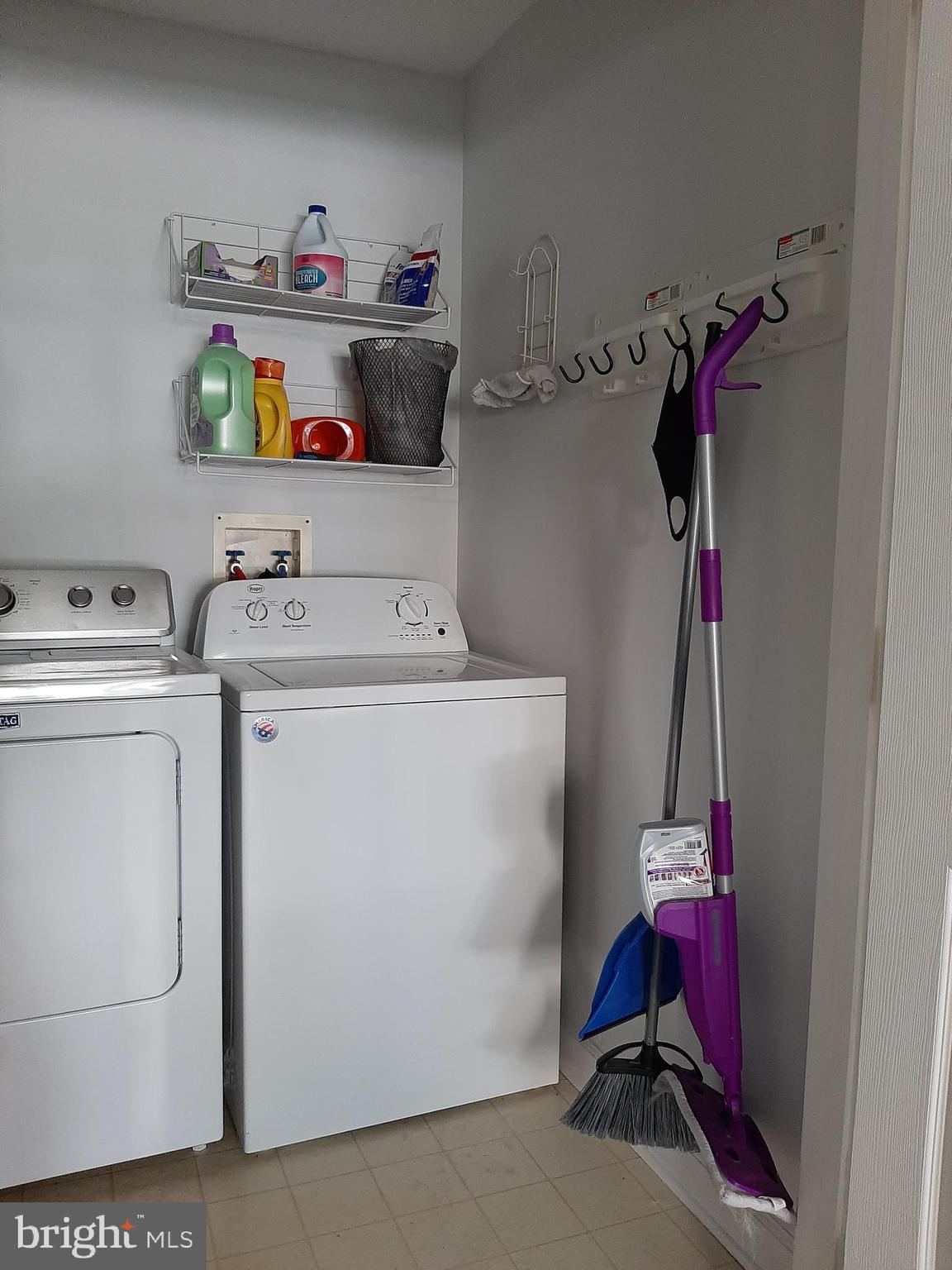 SPRING RIDGE - Residential