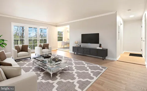 3332 Spring Lane Unit C-42, Falls Church, VA MLS: VAFX2220146
