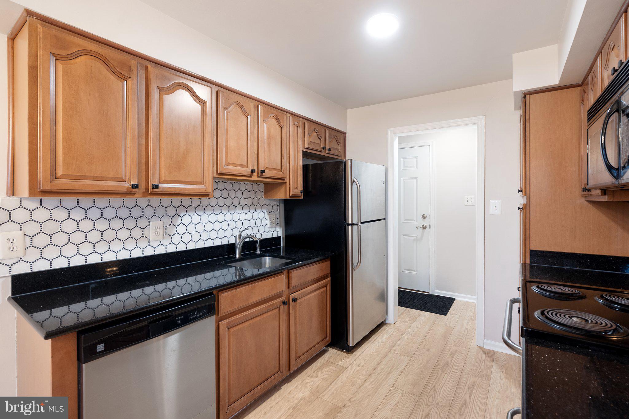 REGENCY AT BAILEYS - Residential