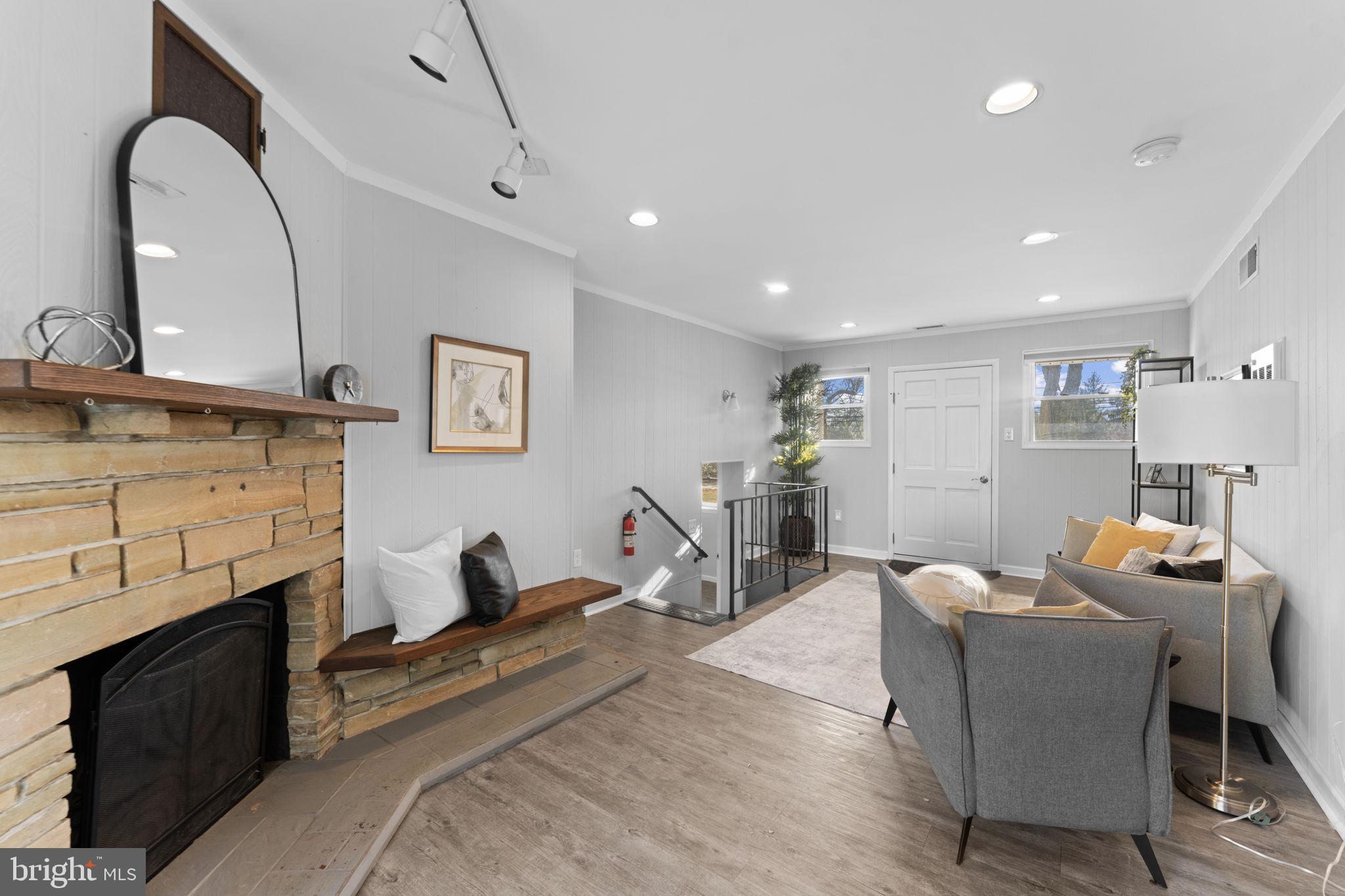 ARNOLD - Residential