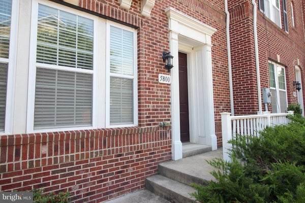 5800 FOLEY ST, ALEXANDRIA, VA 22303 - Image 5c5b566dce6dae4a7d86ed14a4f8a7d5/2164210043