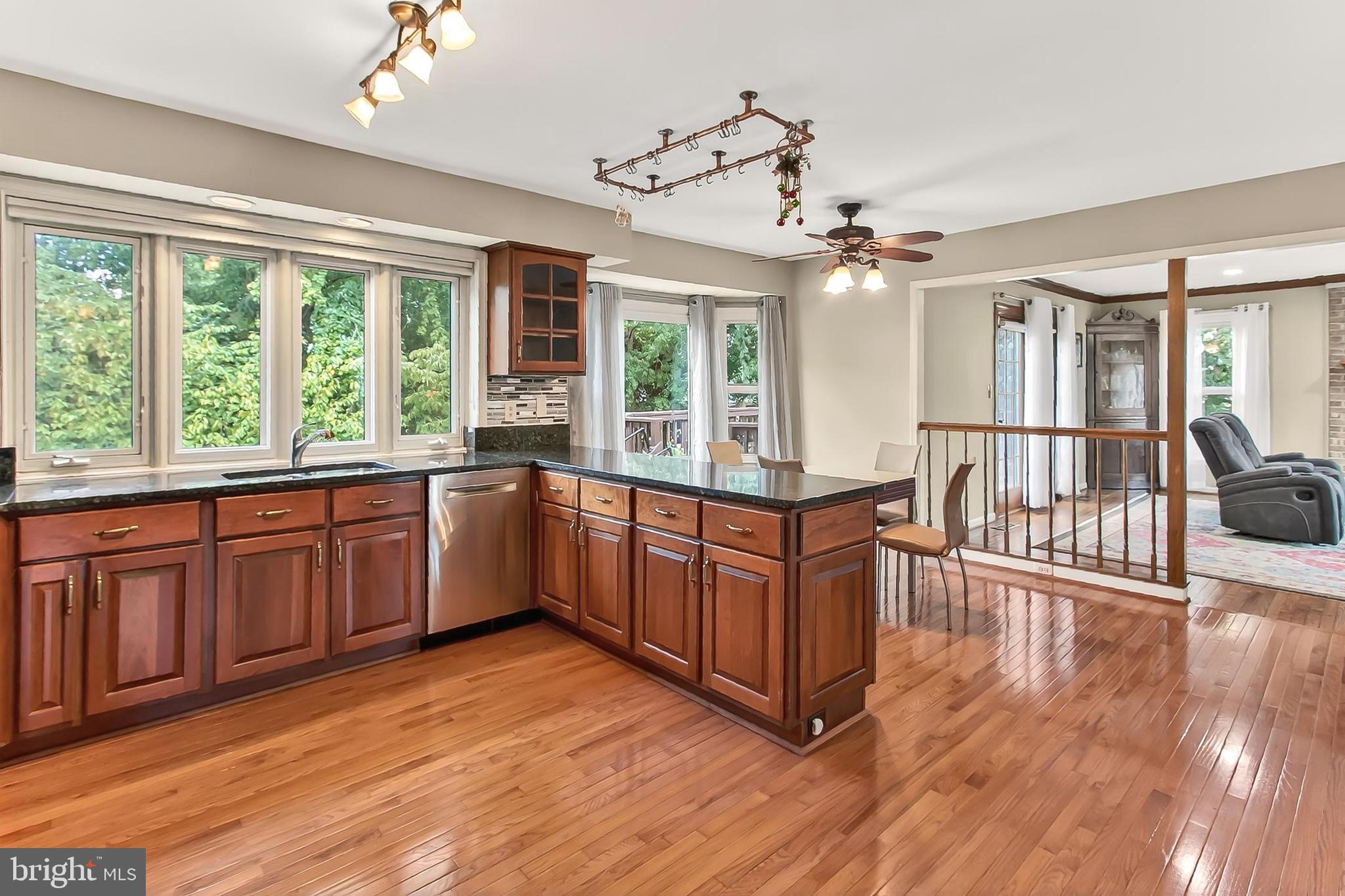 THE DOWNS - Residential