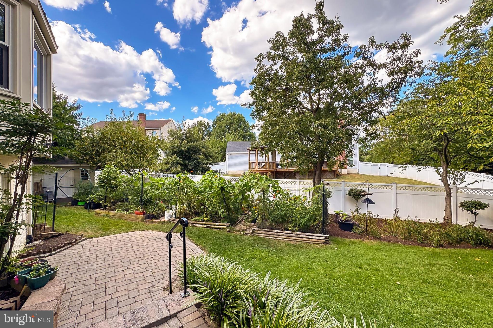 THE DOWNS - Residential