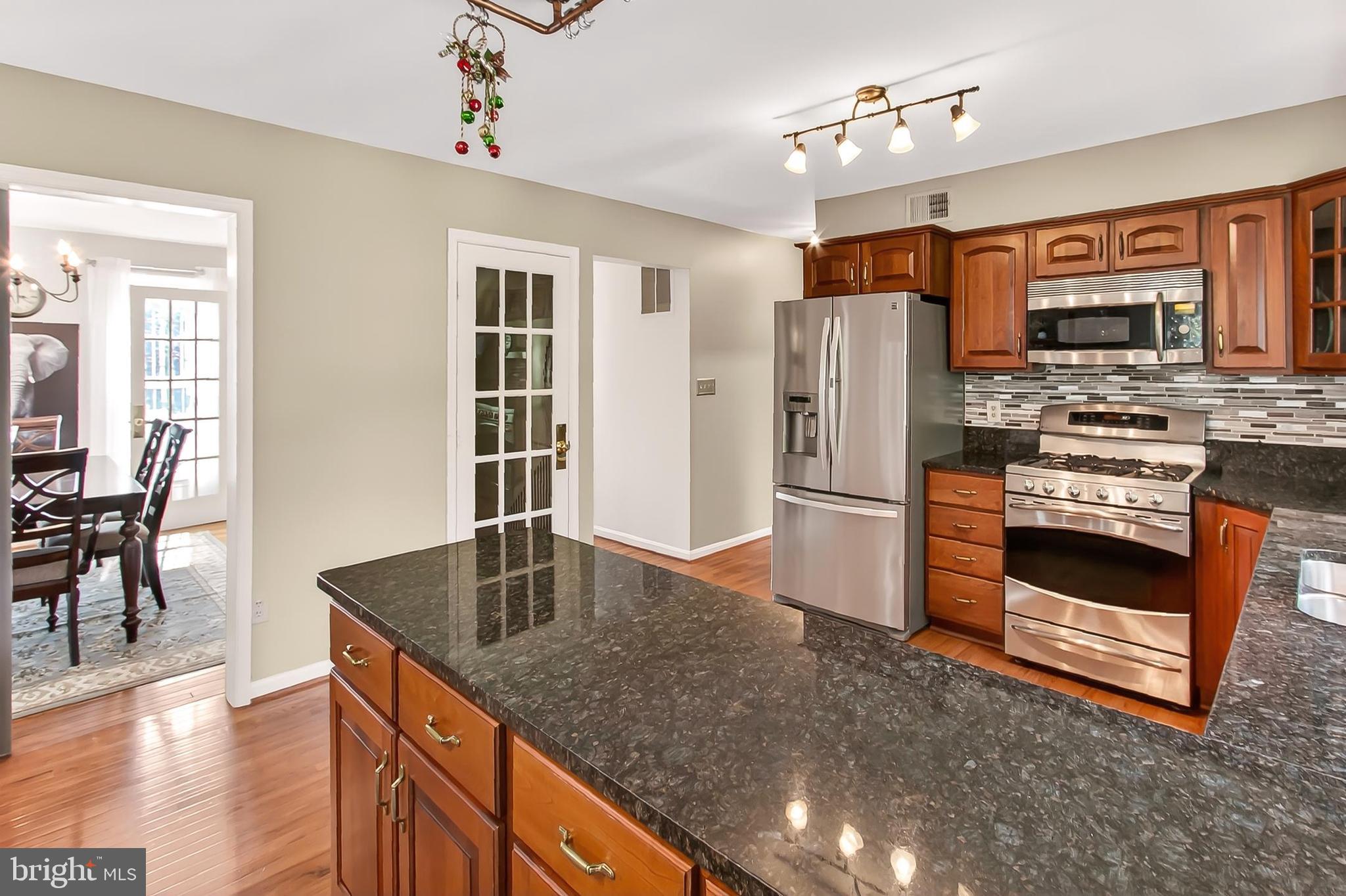 THE DOWNS - Residential