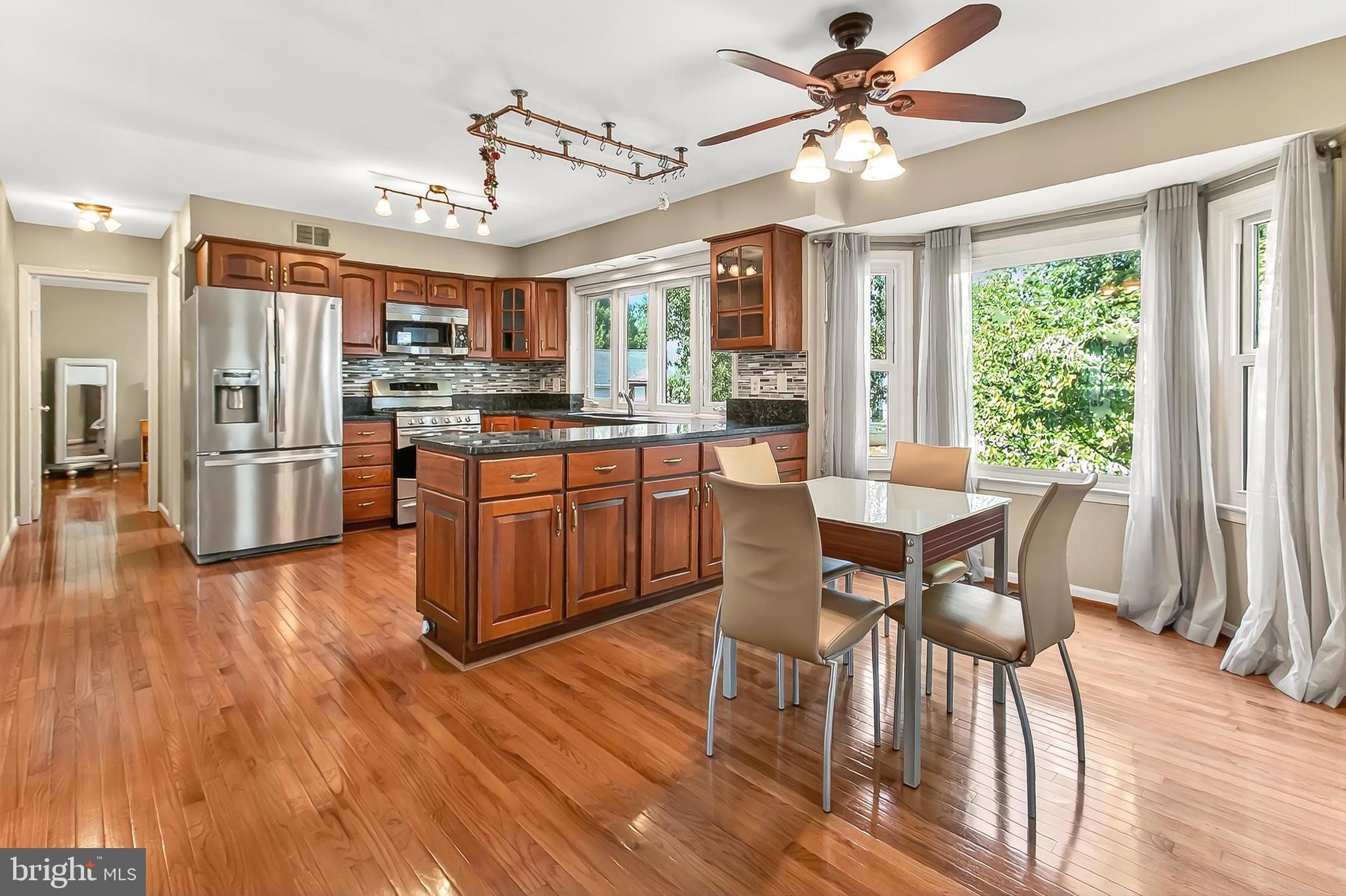 THE DOWNS - Residential