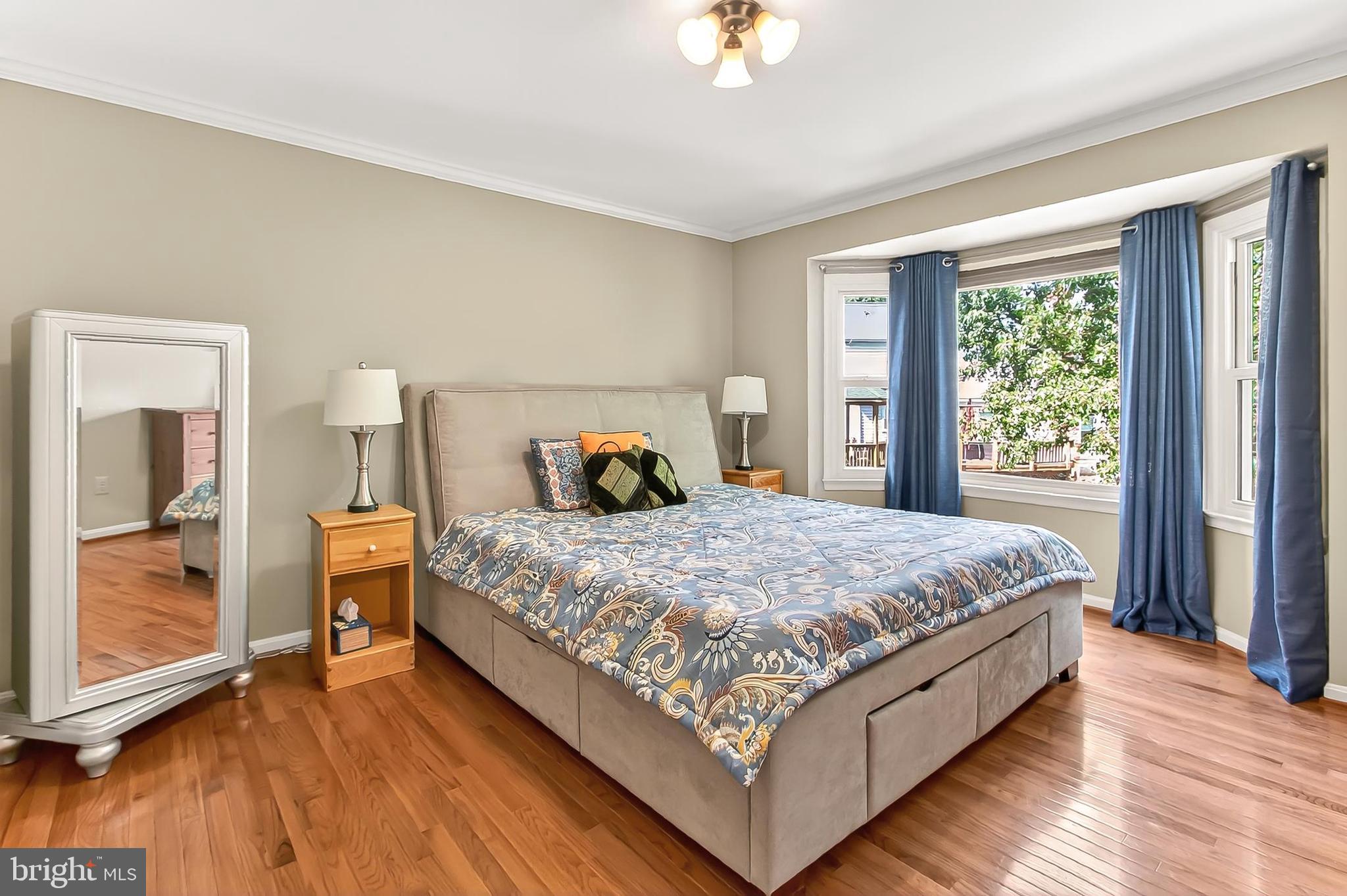 THE DOWNS - Residential