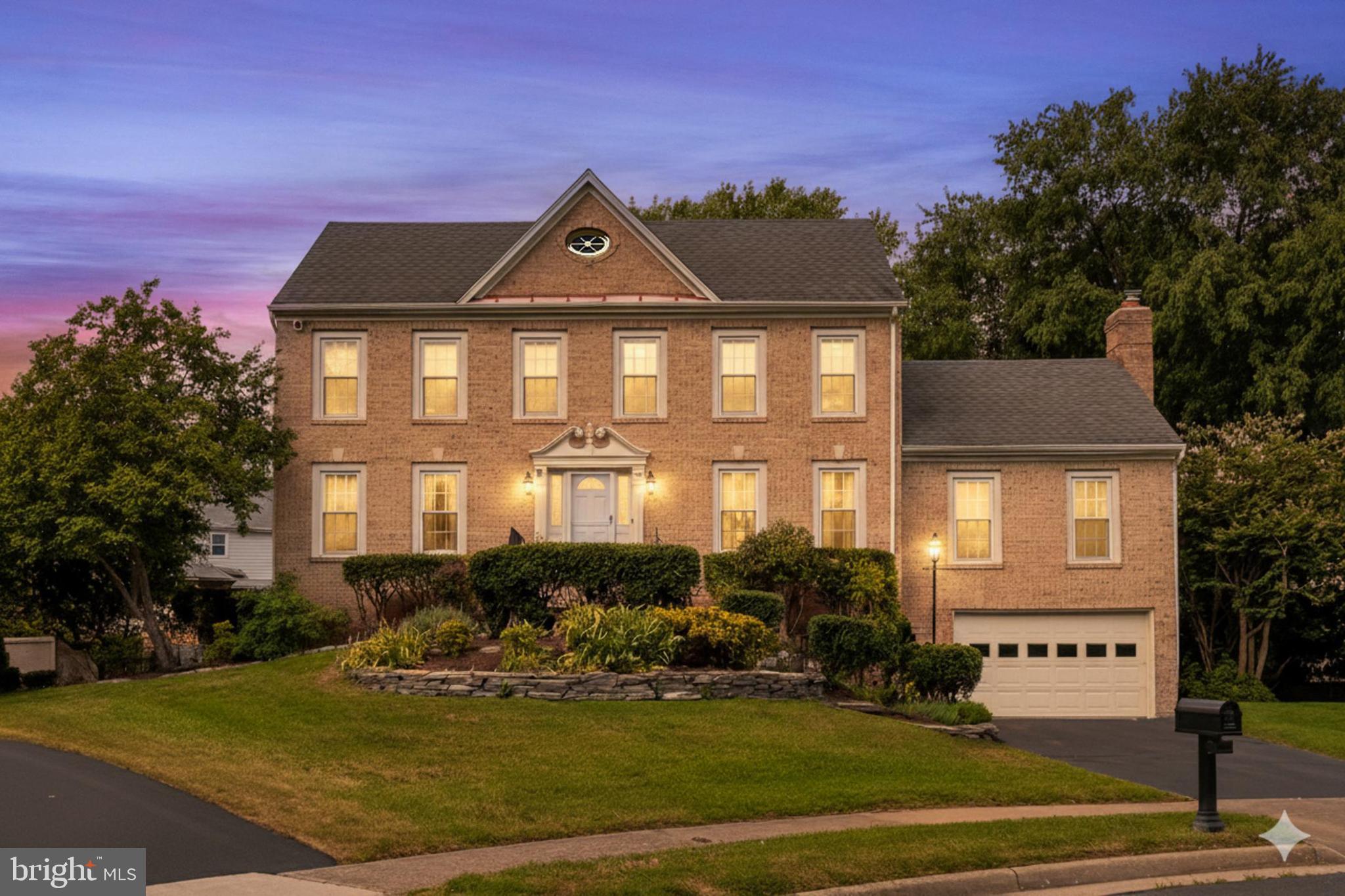 406 WOODGROVE COURT
