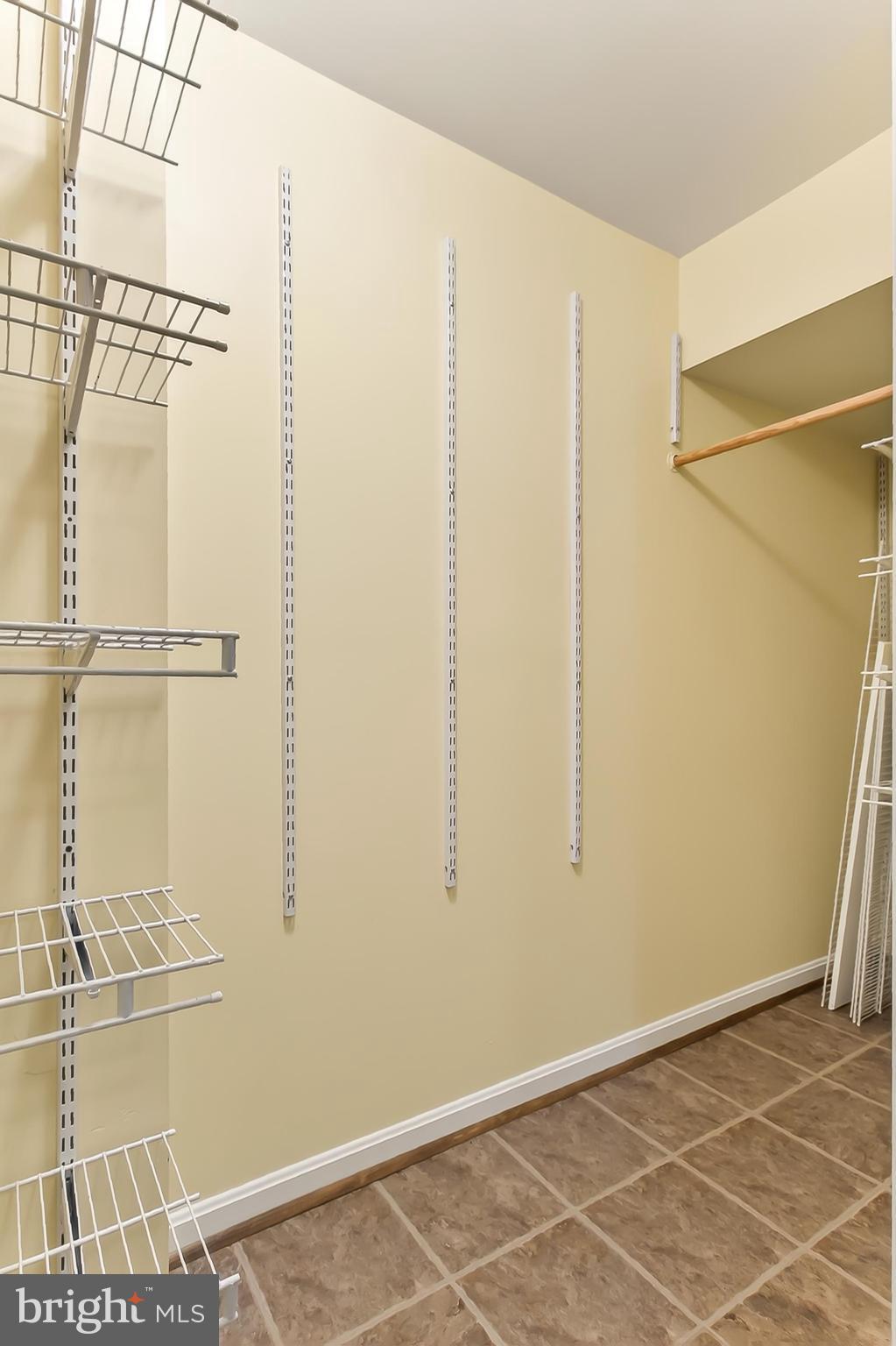 THE DOWNS - Residential