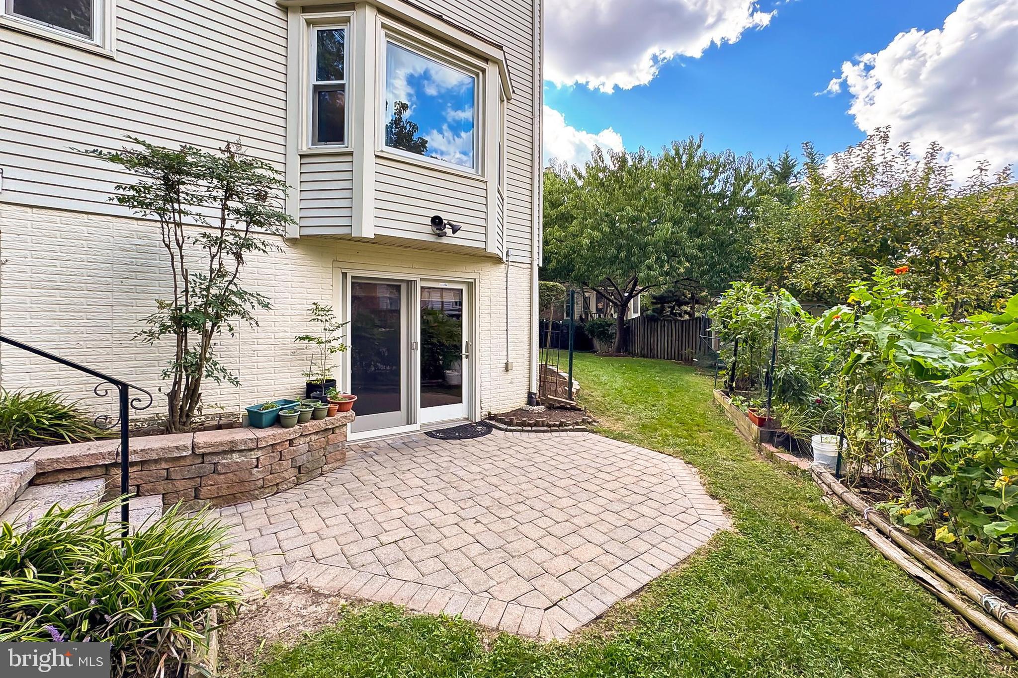 THE DOWNS - Residential