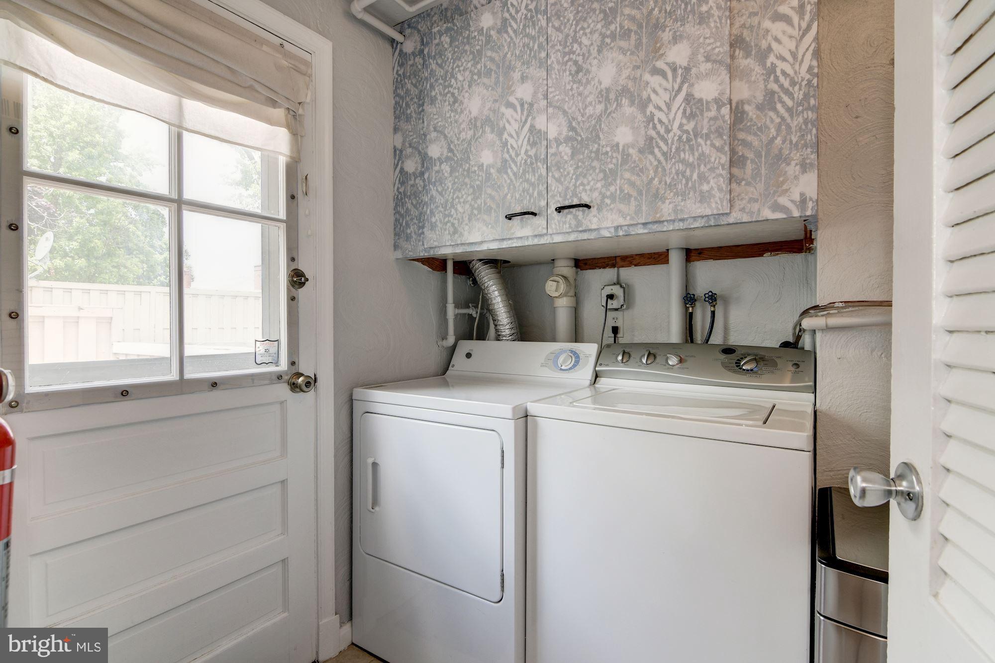 FAIRLINGTON TOWNE - Residential