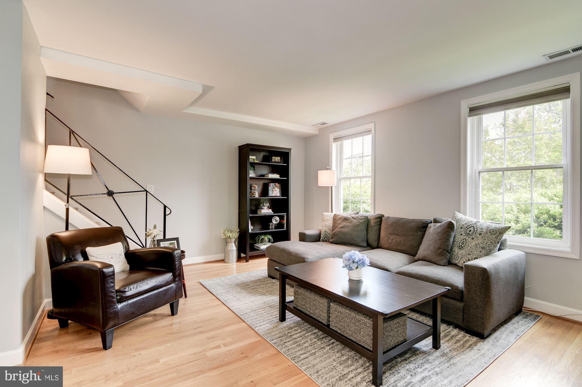 FAIRLINGTON TOWNE - Residential