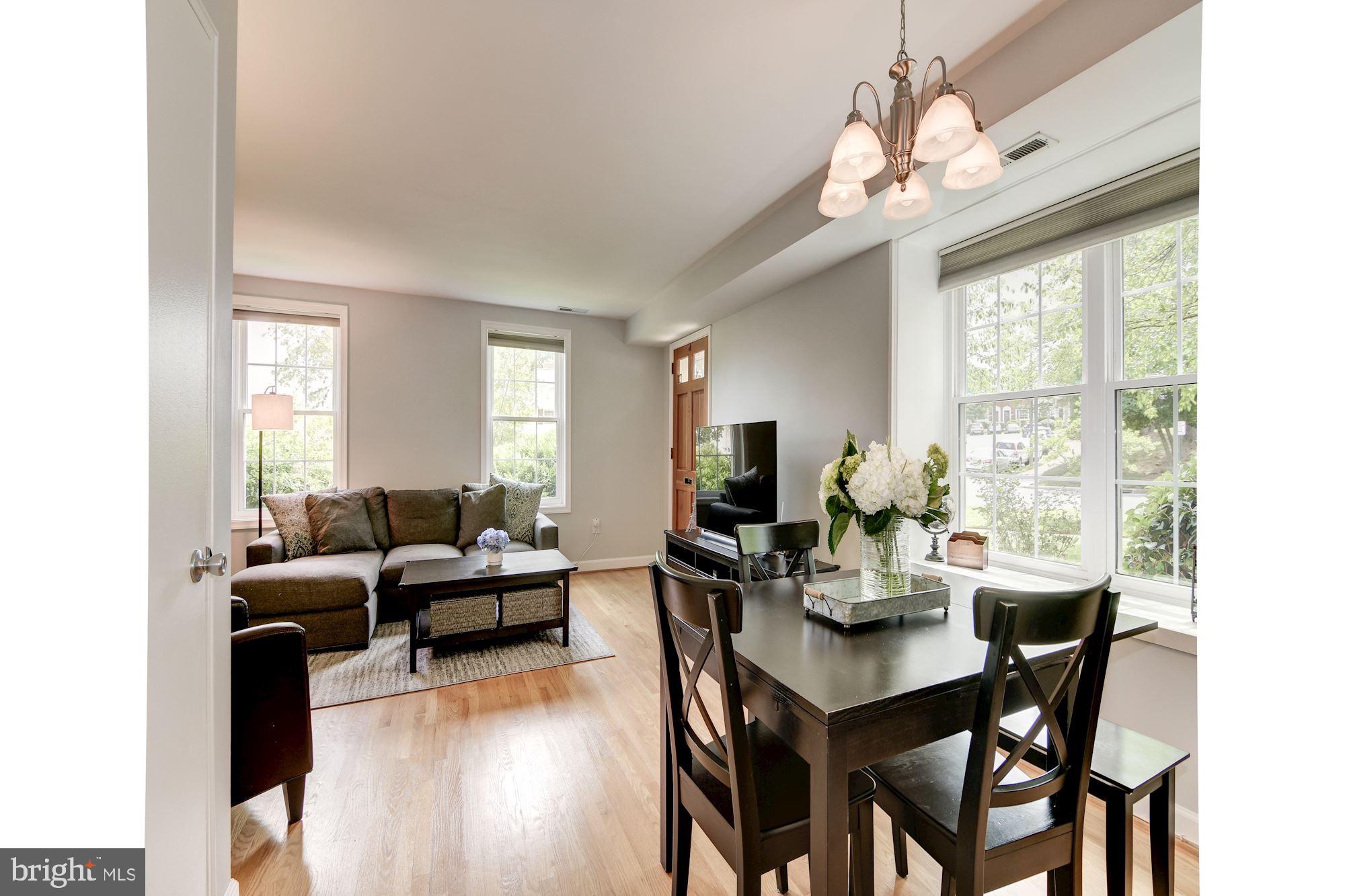 FAIRLINGTON TOWNE - Residential