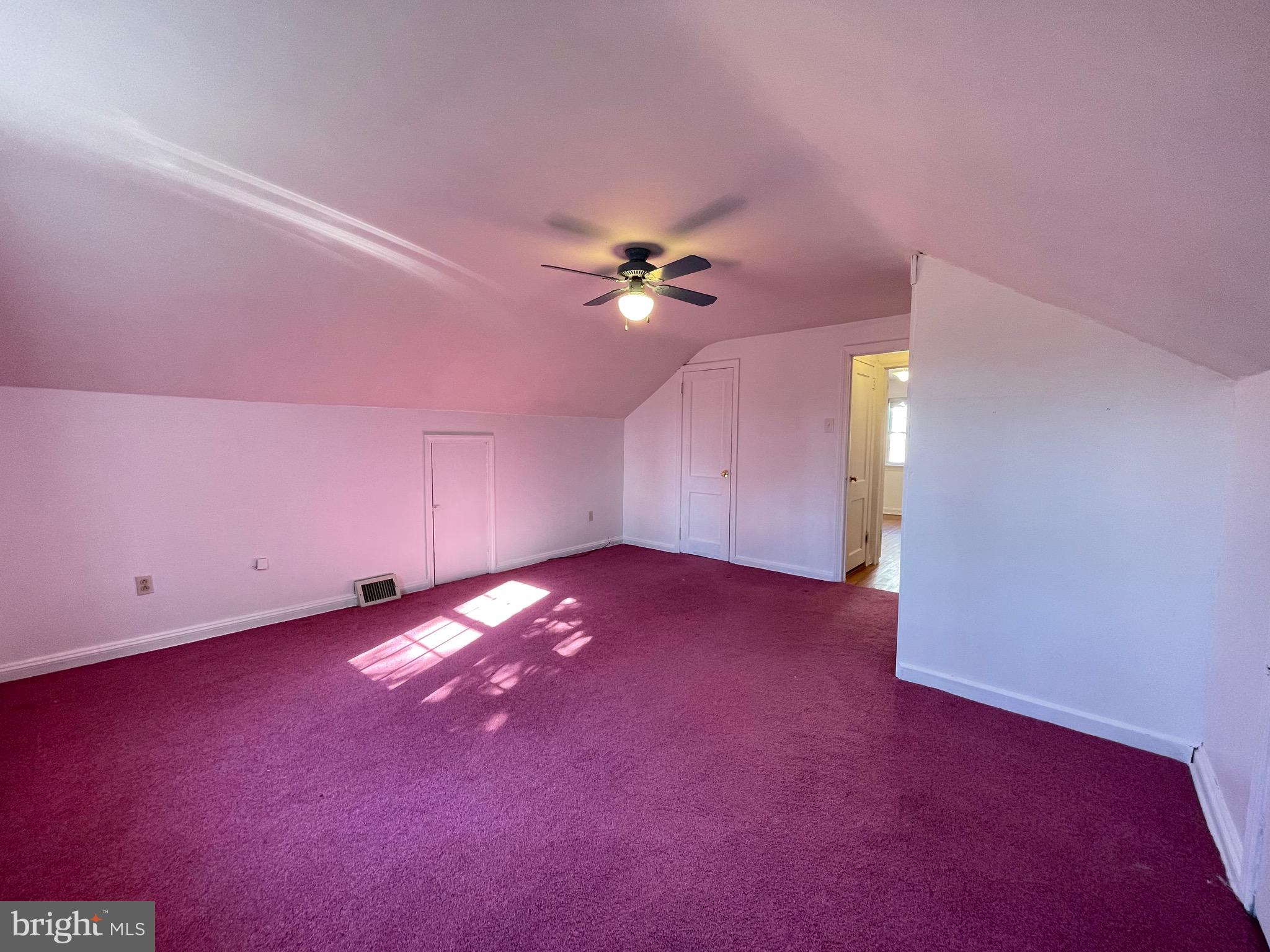 ROCKLEDGE - Residential Lease