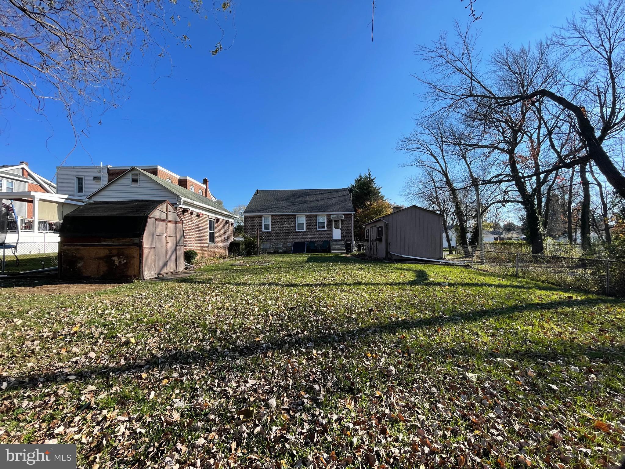 ROCKLEDGE - Residential Lease