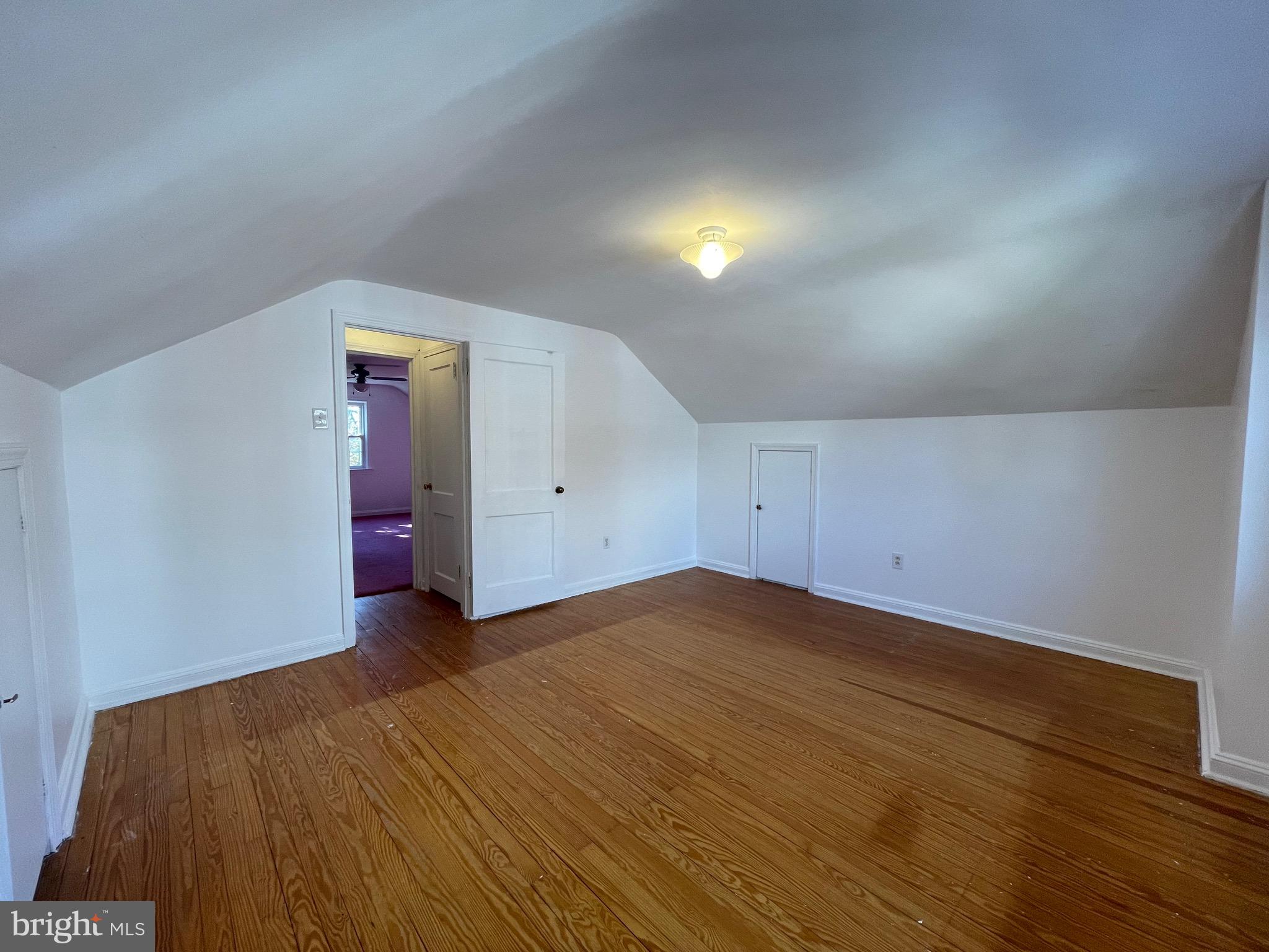 ROCKLEDGE - Residential Lease