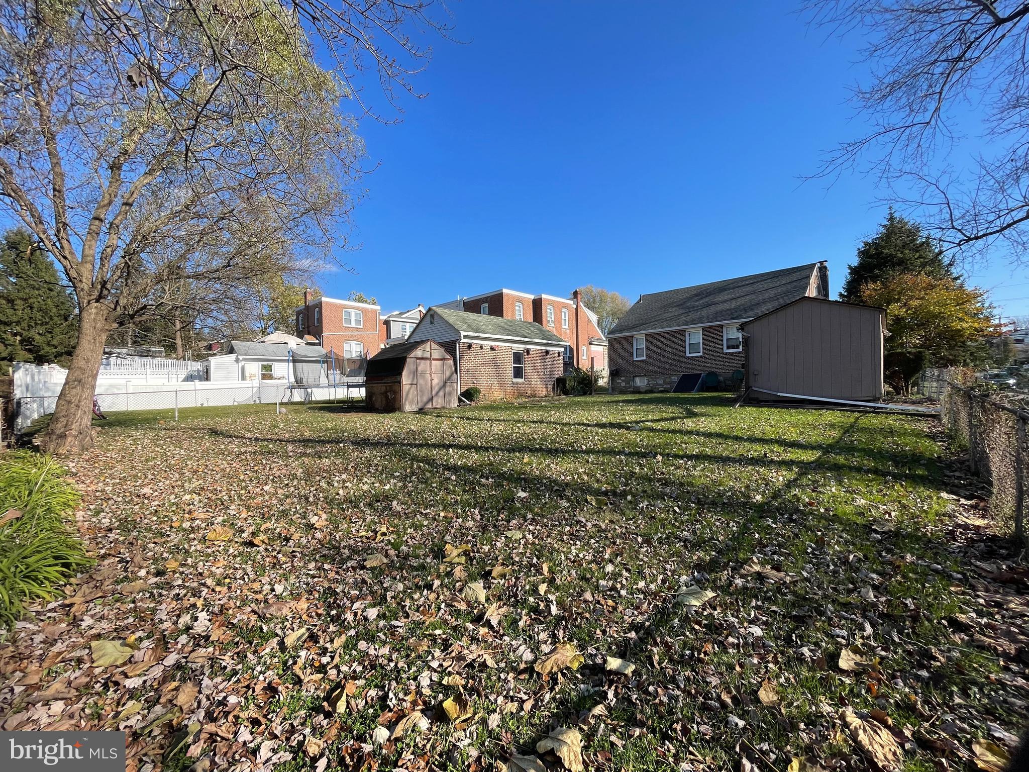 ROCKLEDGE - Residential Lease