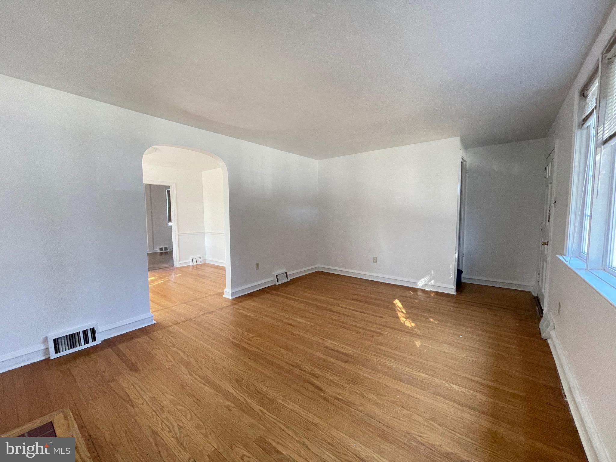 ROCKLEDGE - Residential Lease