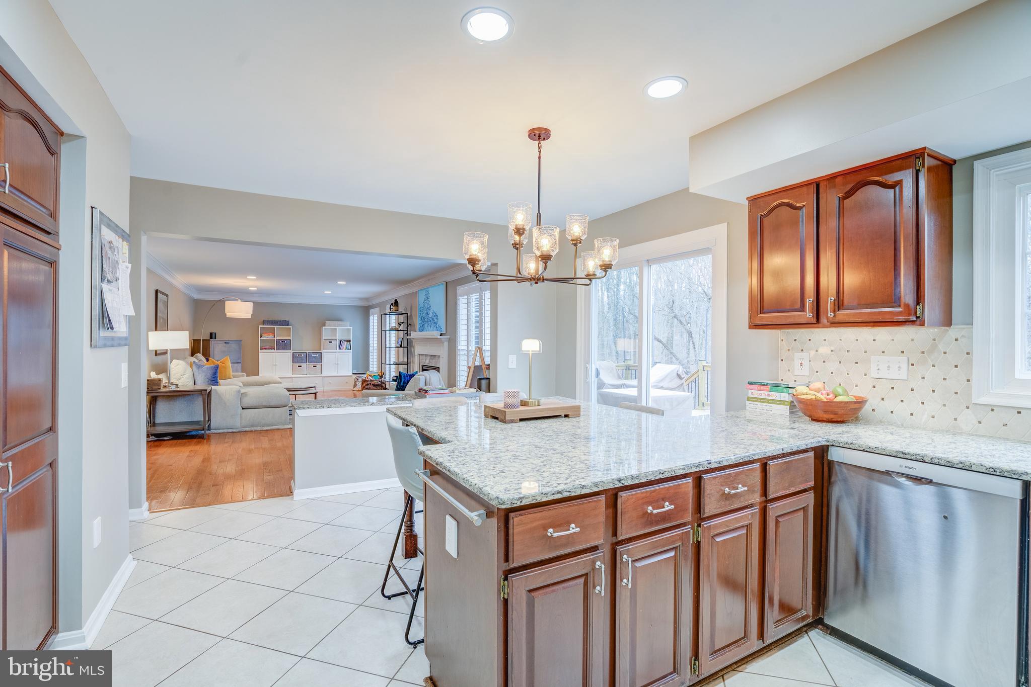 AUTUMN OAKS - Residential