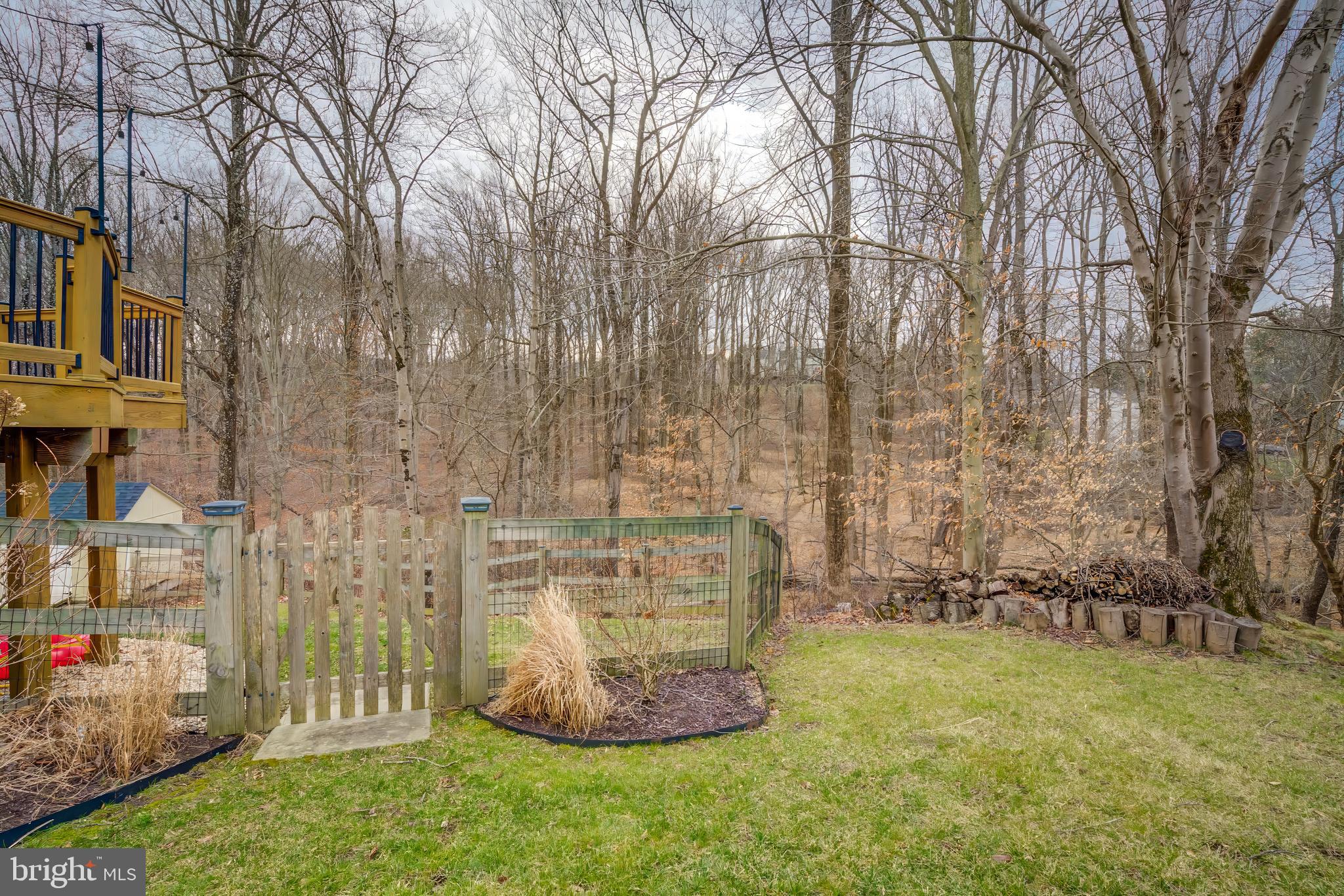 AUTUMN OAKS - Residential