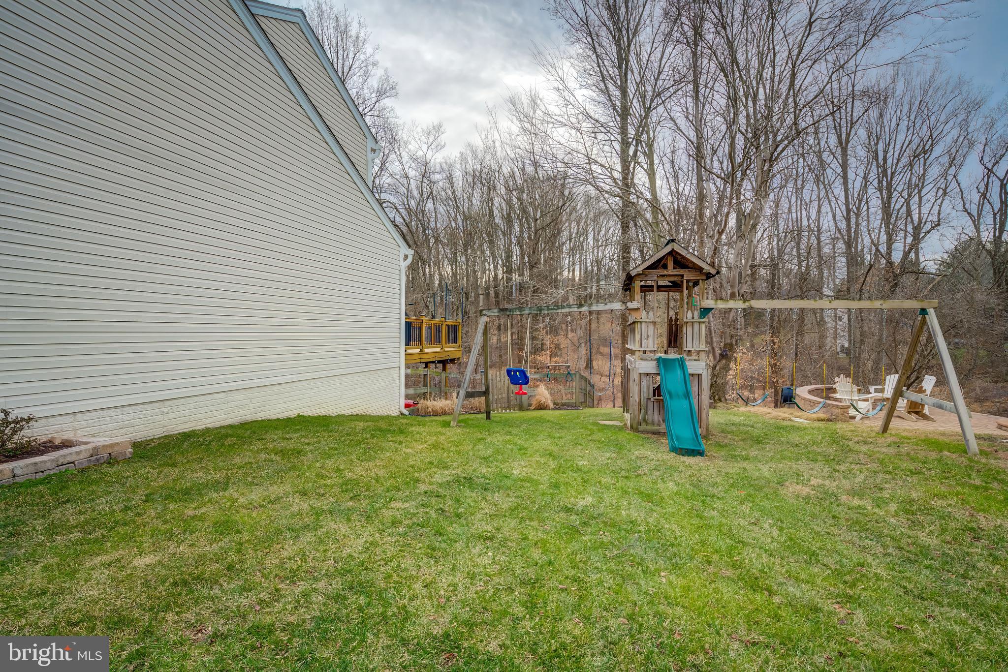 AUTUMN OAKS - Residential