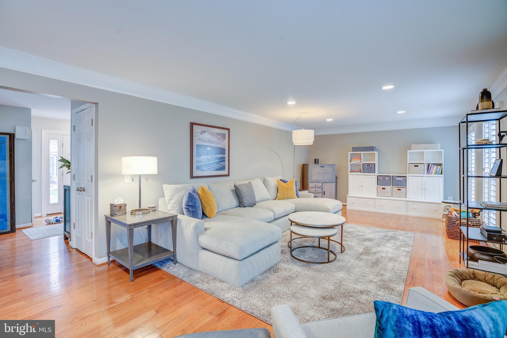 AUTUMN OAKS - Residential