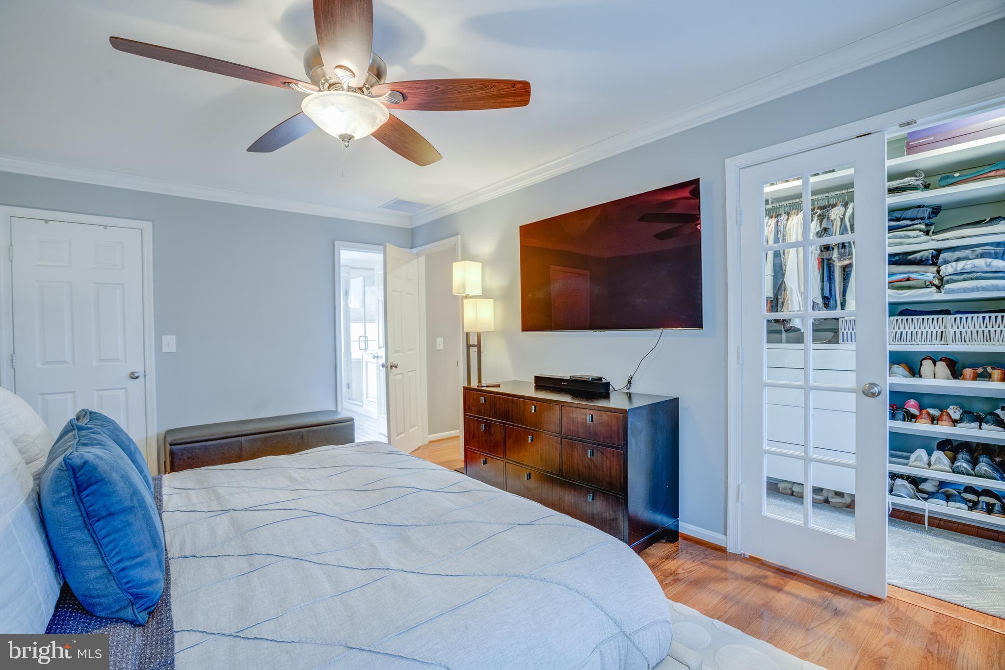 AUTUMN OAKS - Residential