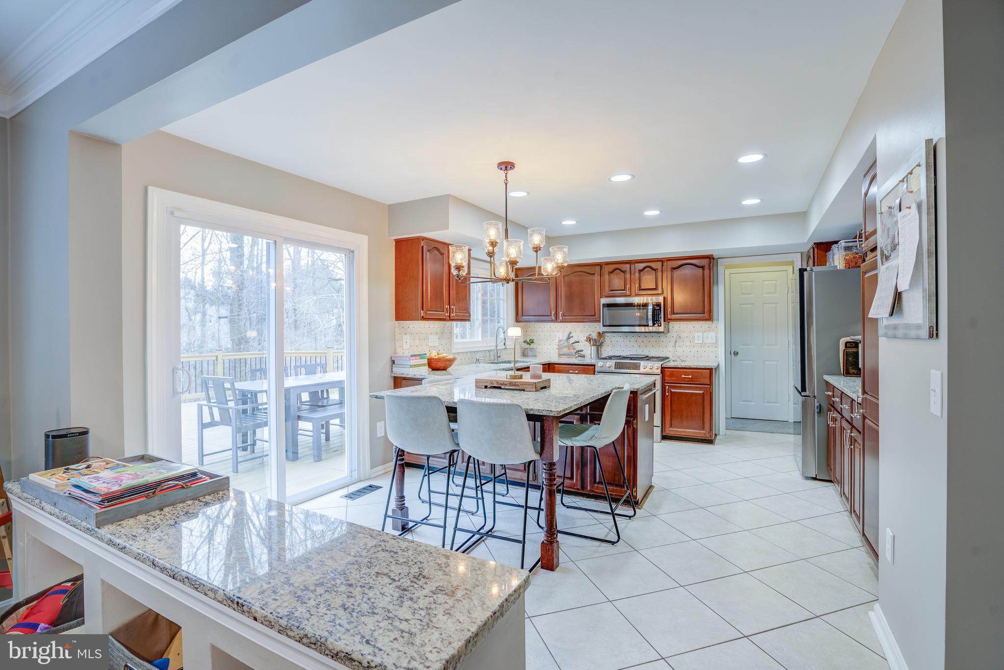 AUTUMN OAKS - Residential