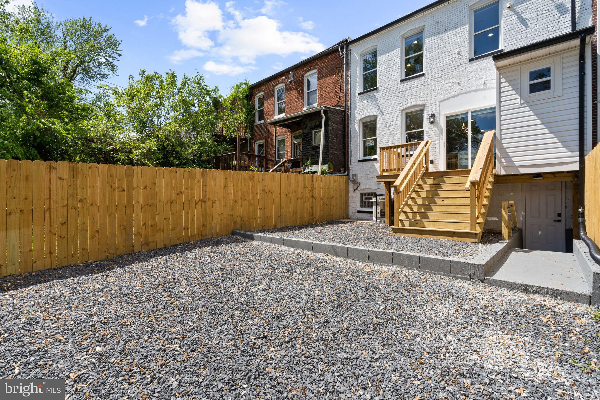 PARK HEIGHTS - Residential