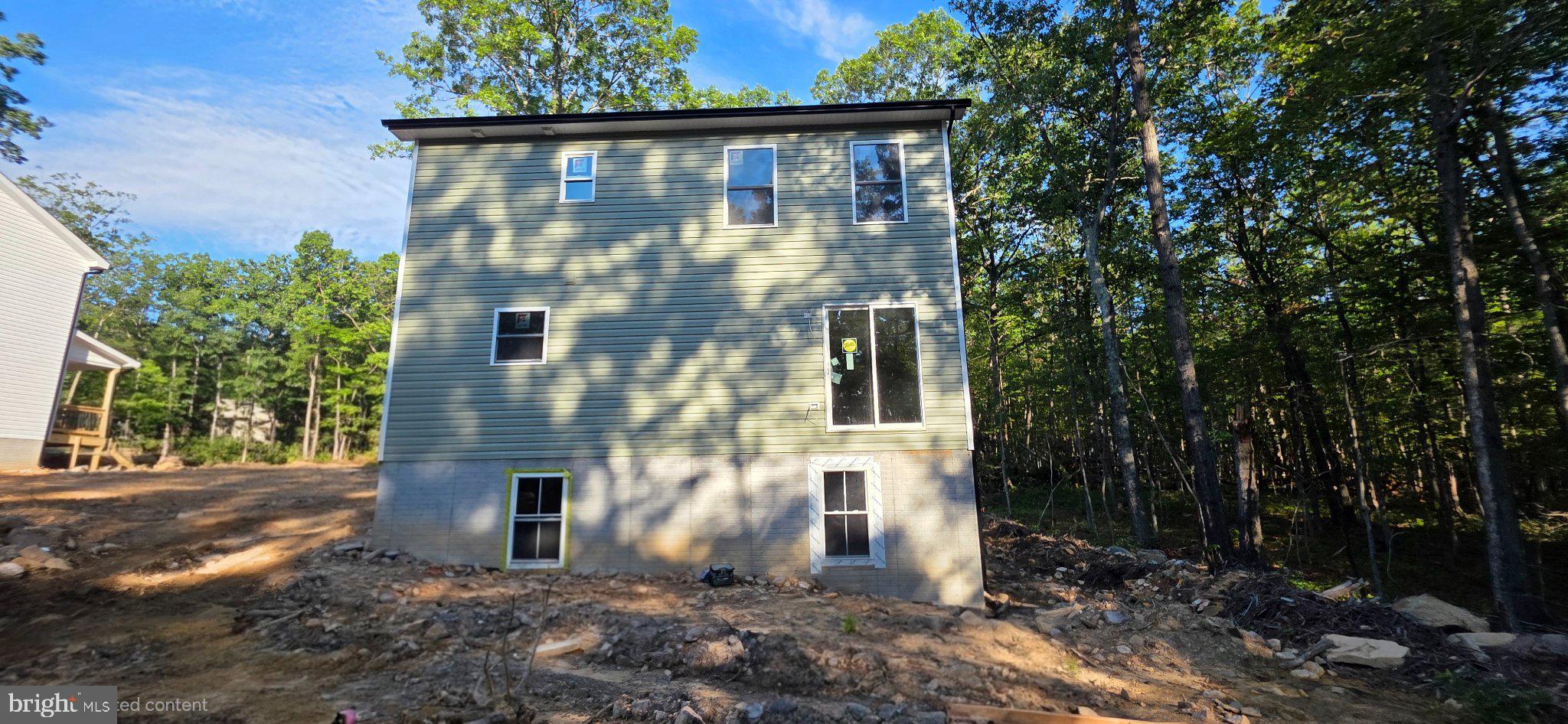 904 PANTHER DRIVE