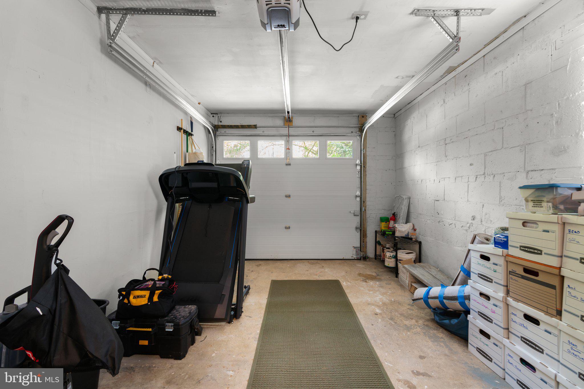 UNIVERSITY PARK - Residential