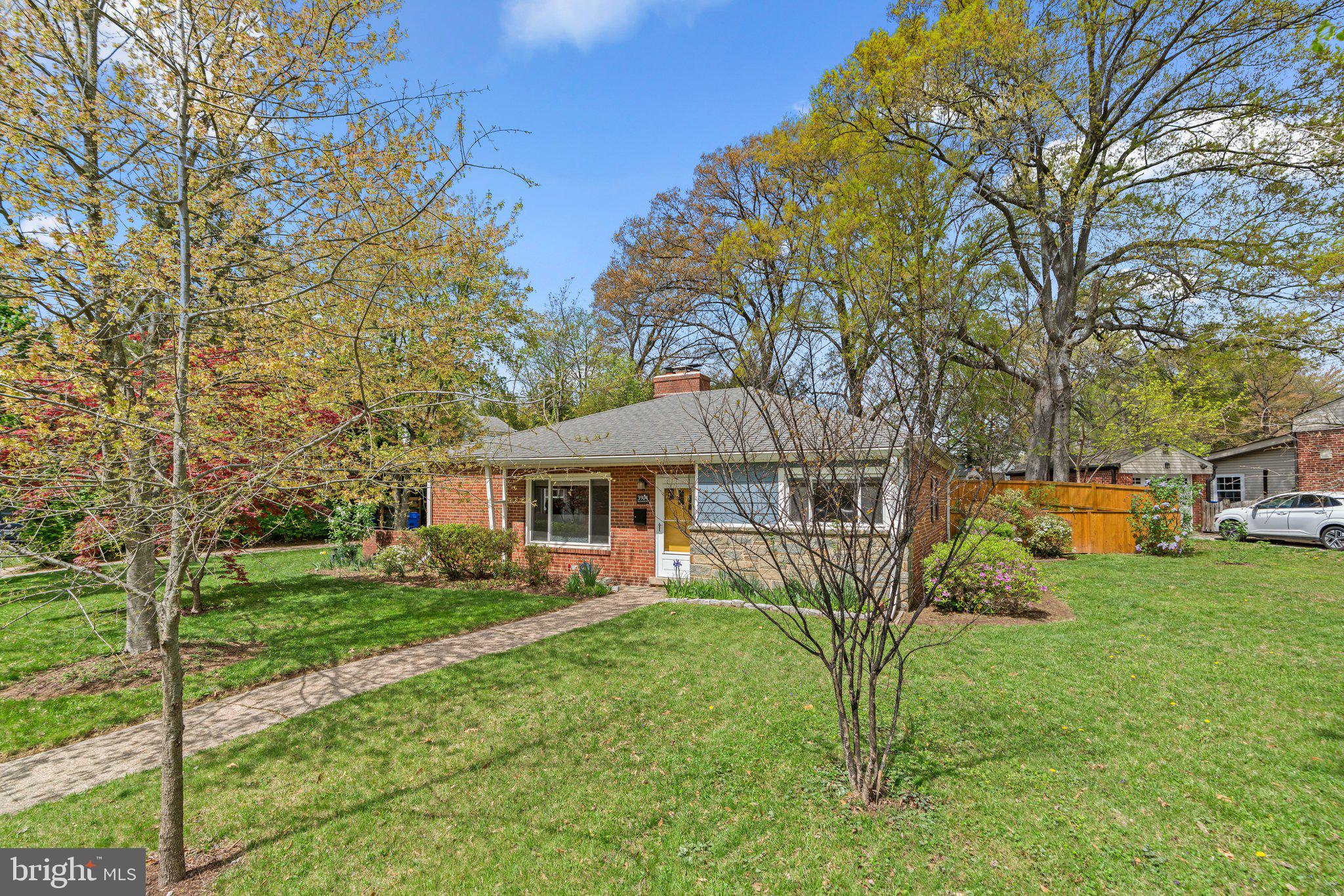 3904 BEECHWOOD ROAD