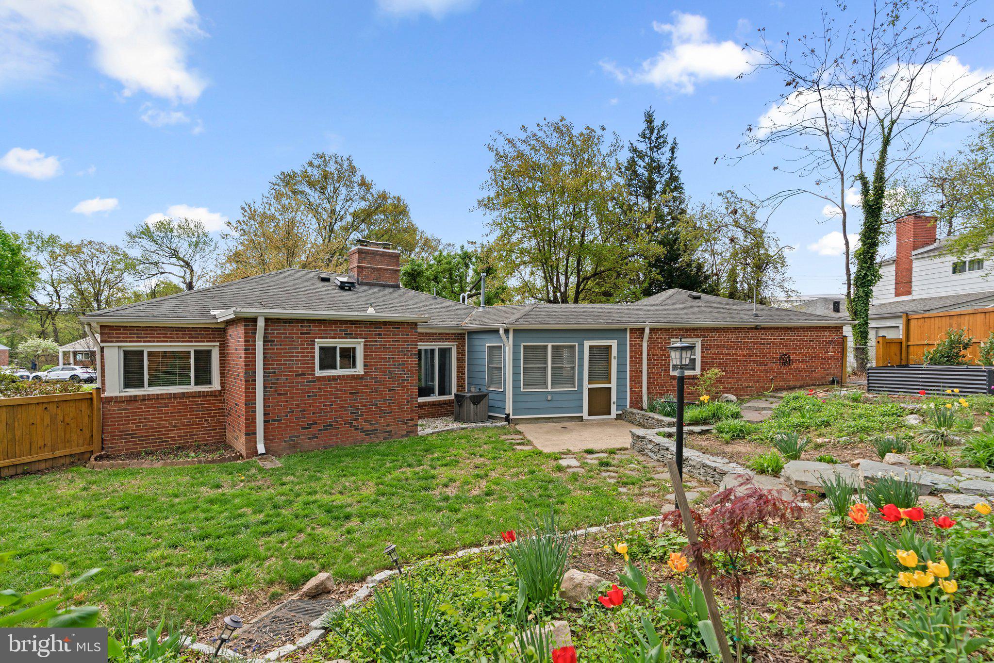 UNIVERSITY PARK - Residential