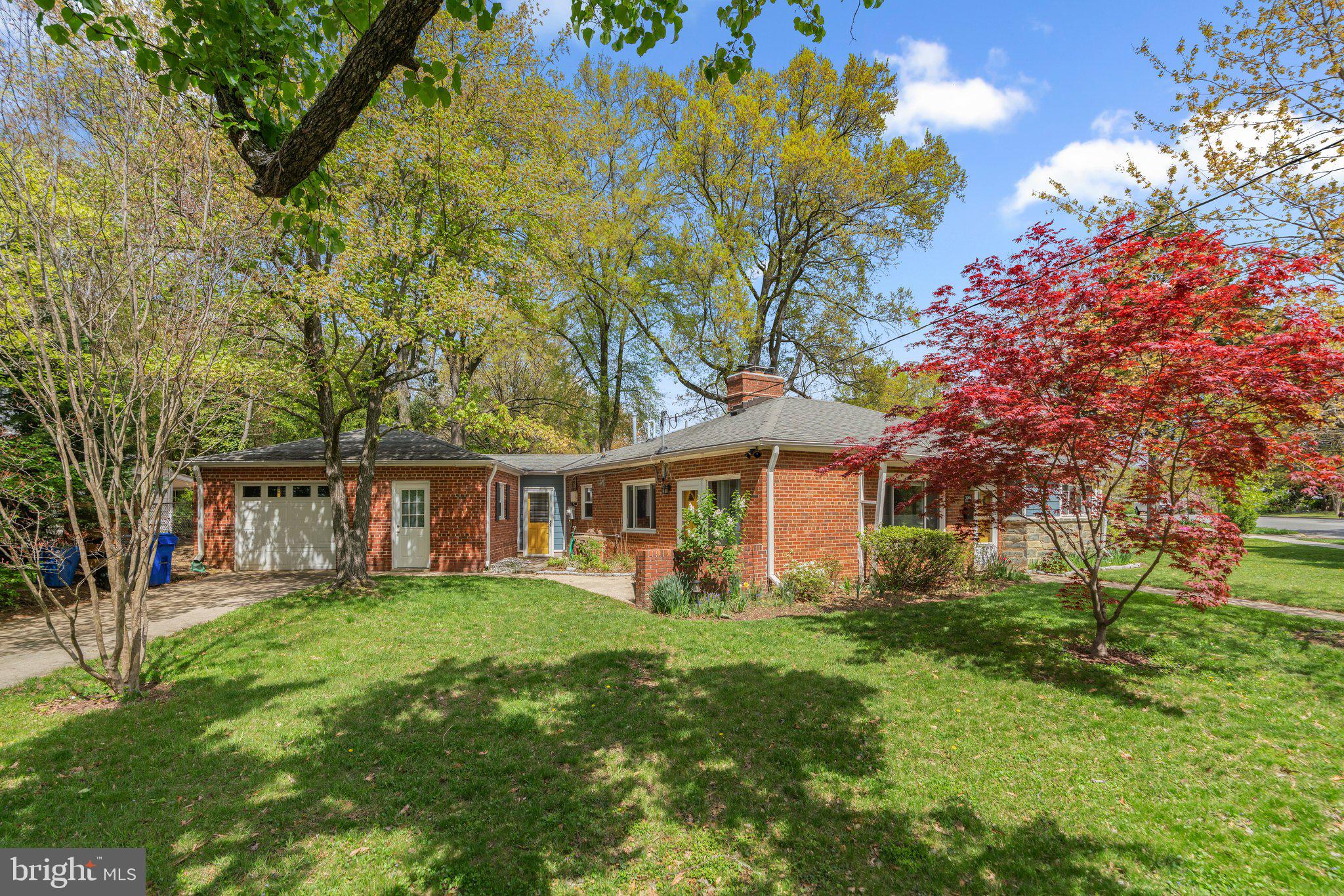 3904 BEECHWOOD ROAD