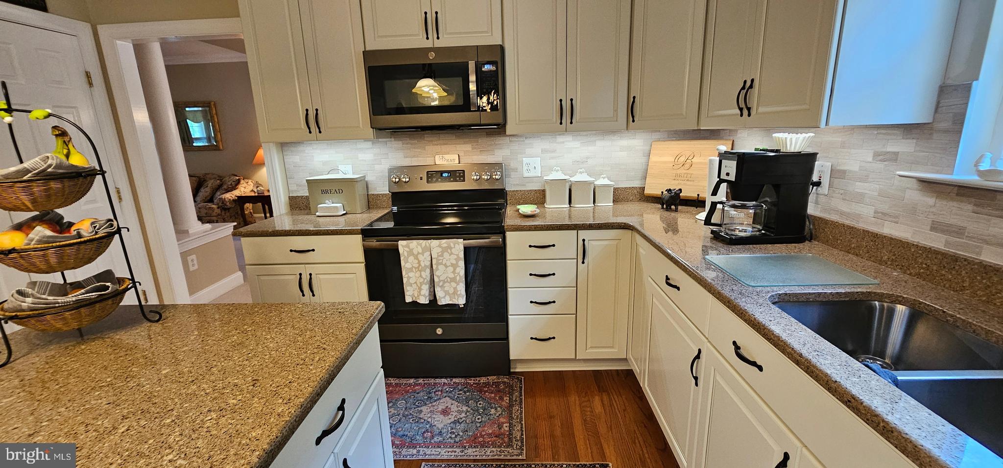 FORREST FARM - Residential