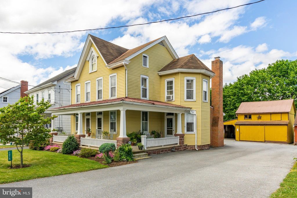 Photo of 1215 Reading Road, Narvon, PA 17555 (MLS # PALA2054698)