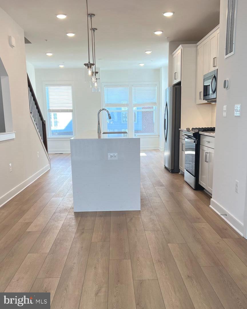 3122 NINA CLARK DRIVE