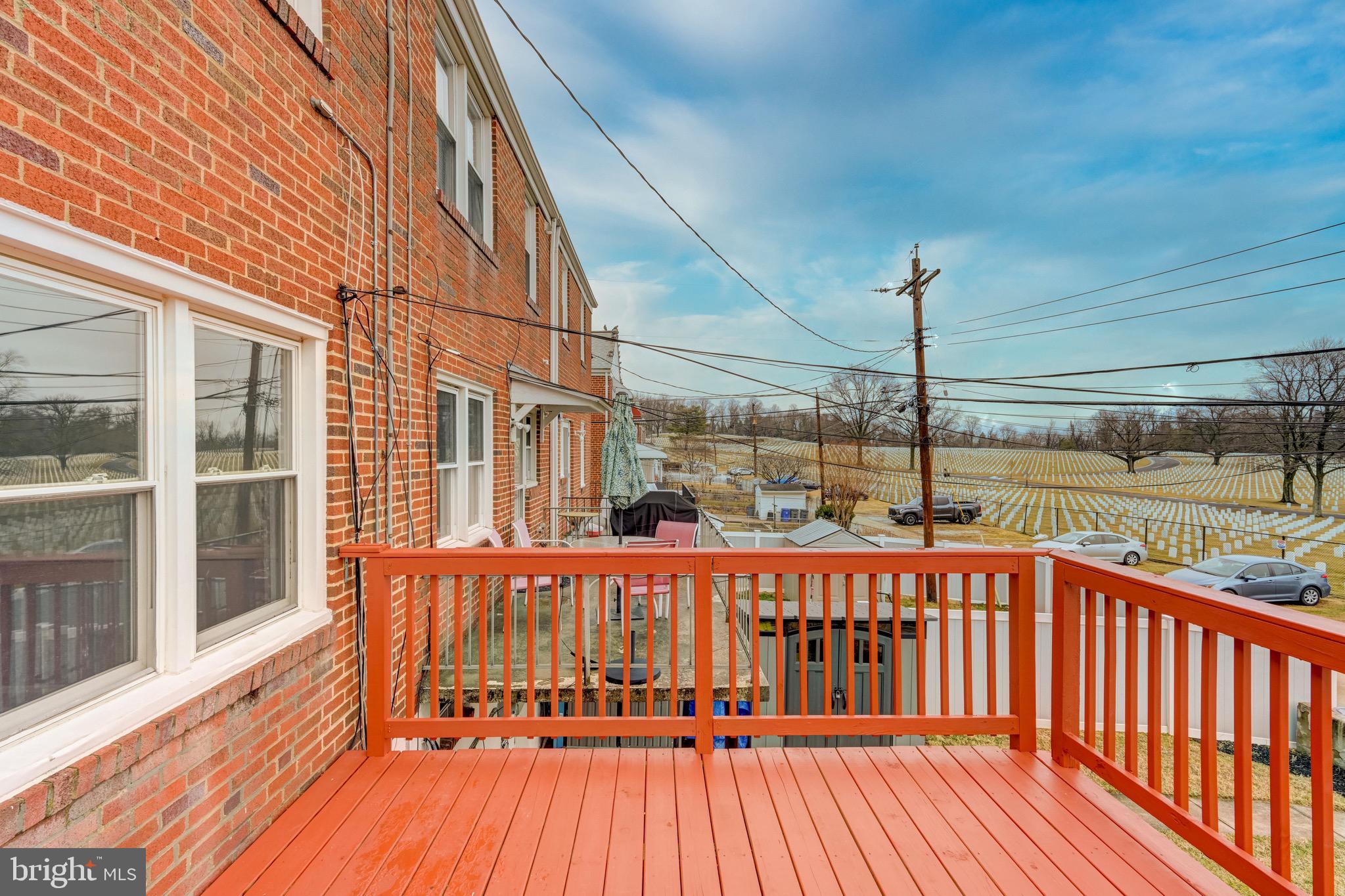 MOUNT RIDGE - Residential