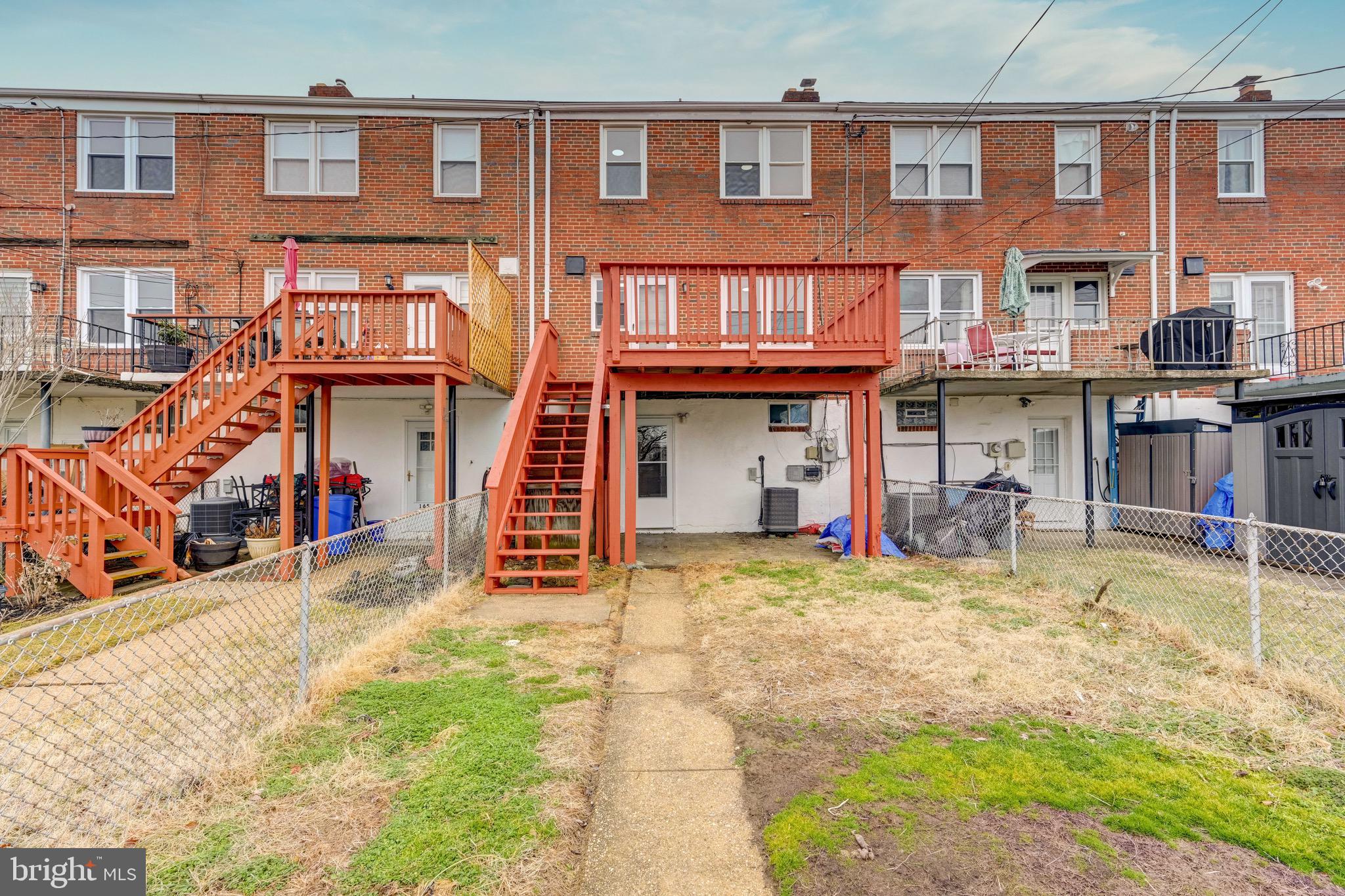 MOUNT RIDGE - Residential