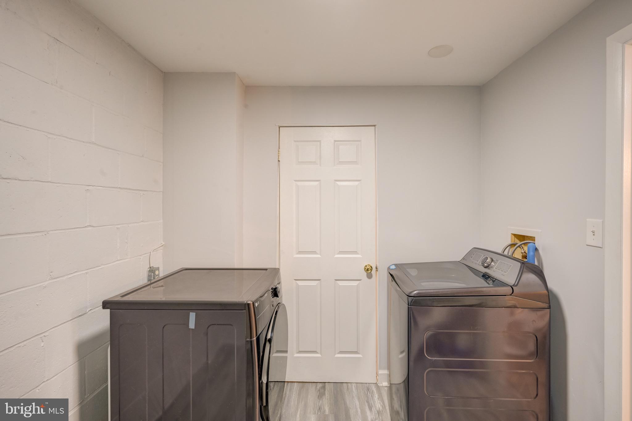 MOUNT RIDGE - Residential