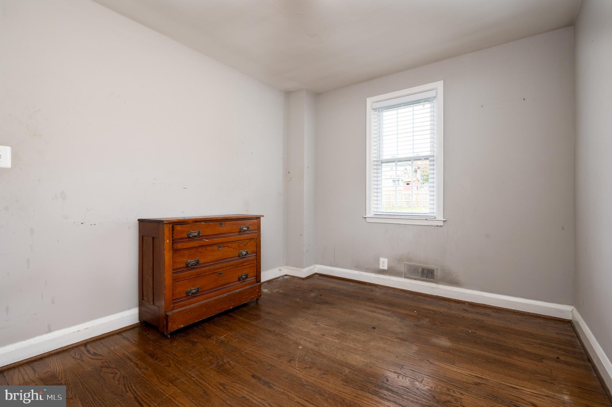 HAMILTON HEIGHTS - Residential