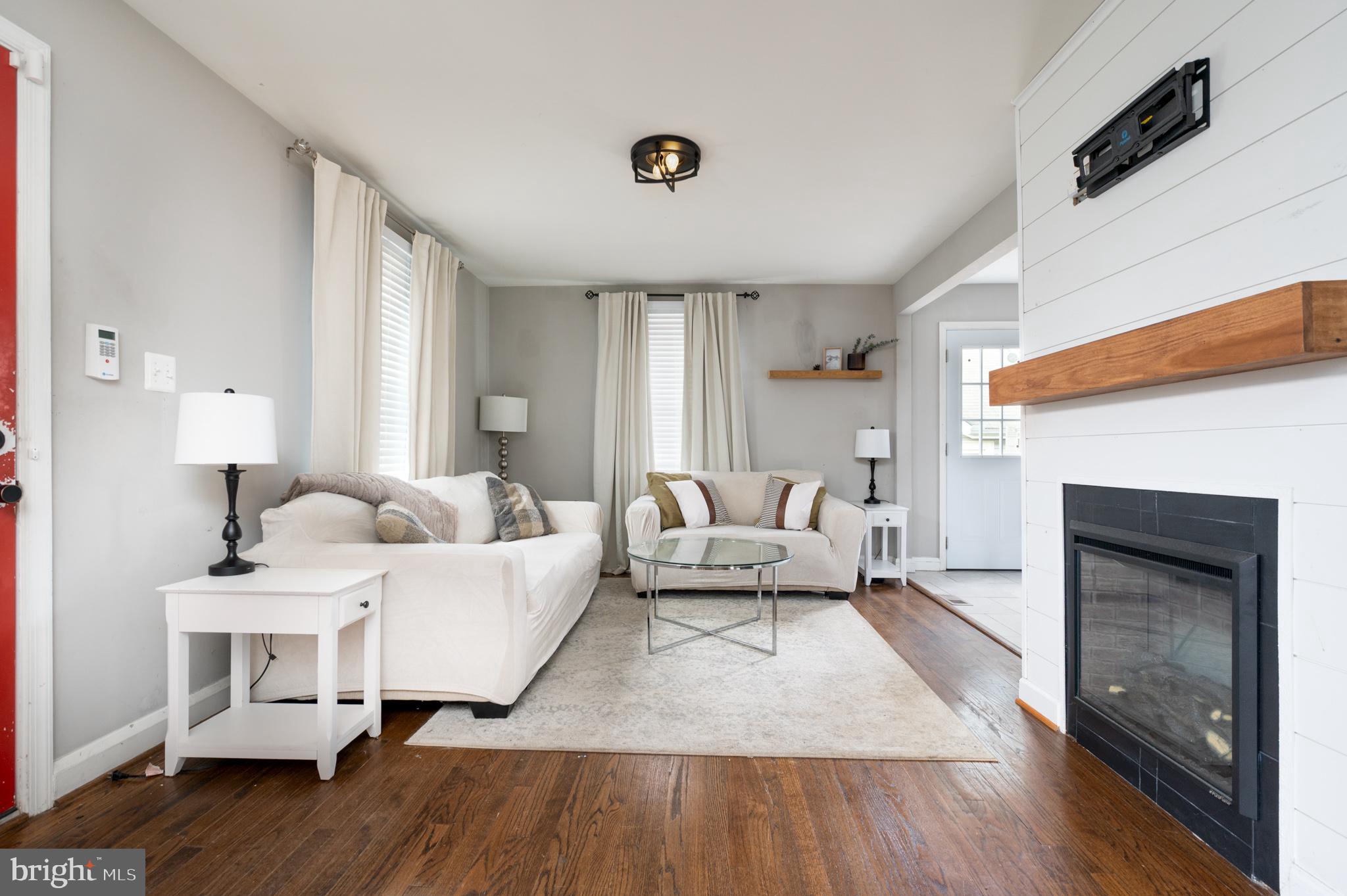 HAMILTON HEIGHTS - Residential