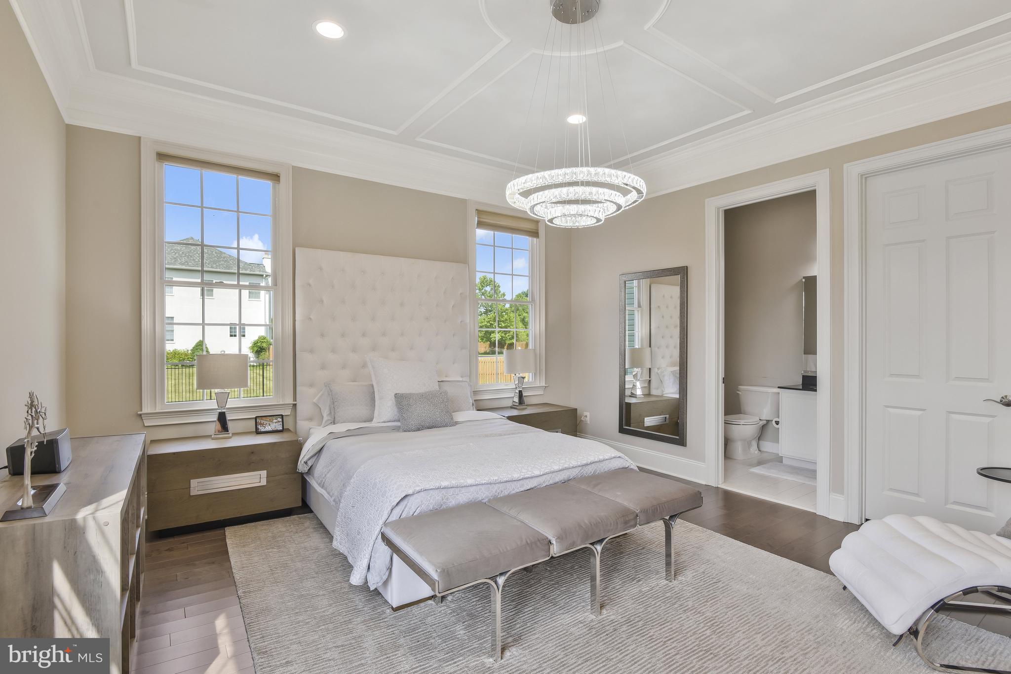 LOUDOUN VALLEY ESTATES - Residential