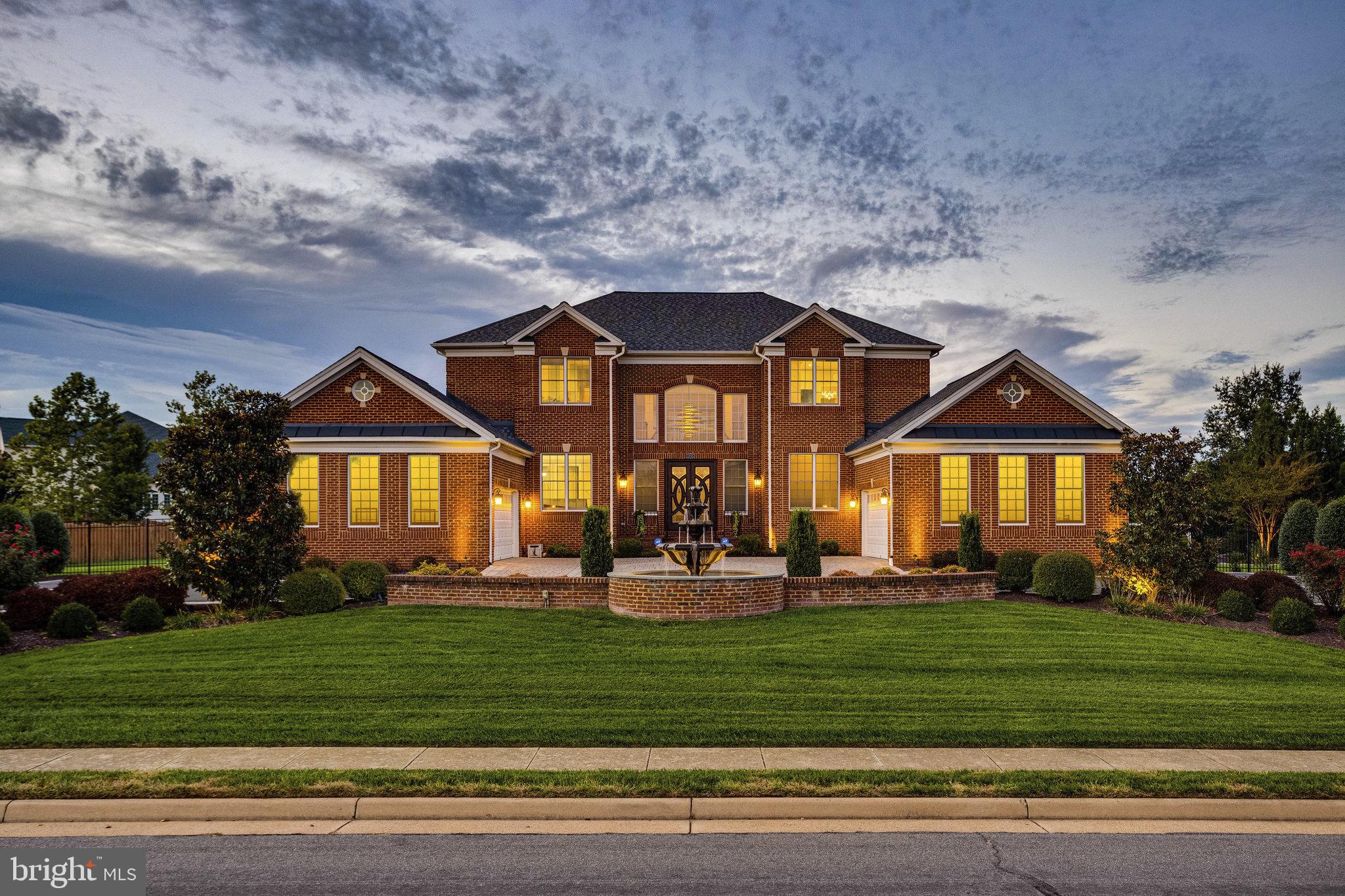 LOUDOUN VALLEY ESTATES - Residential
