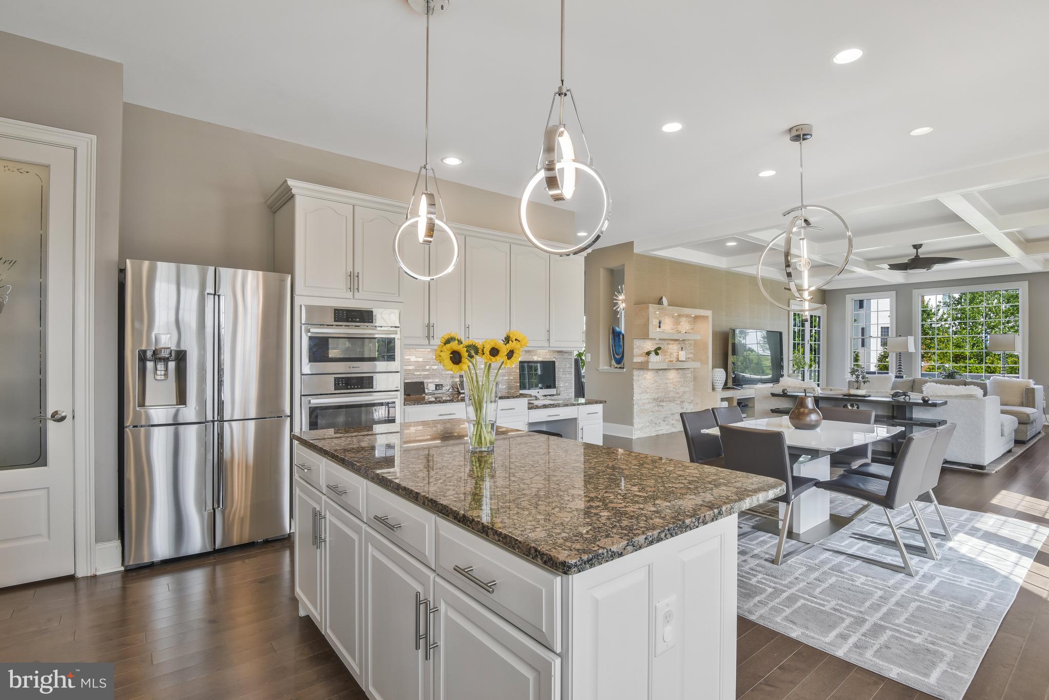 LOUDOUN VALLEY ESTATES - Residential