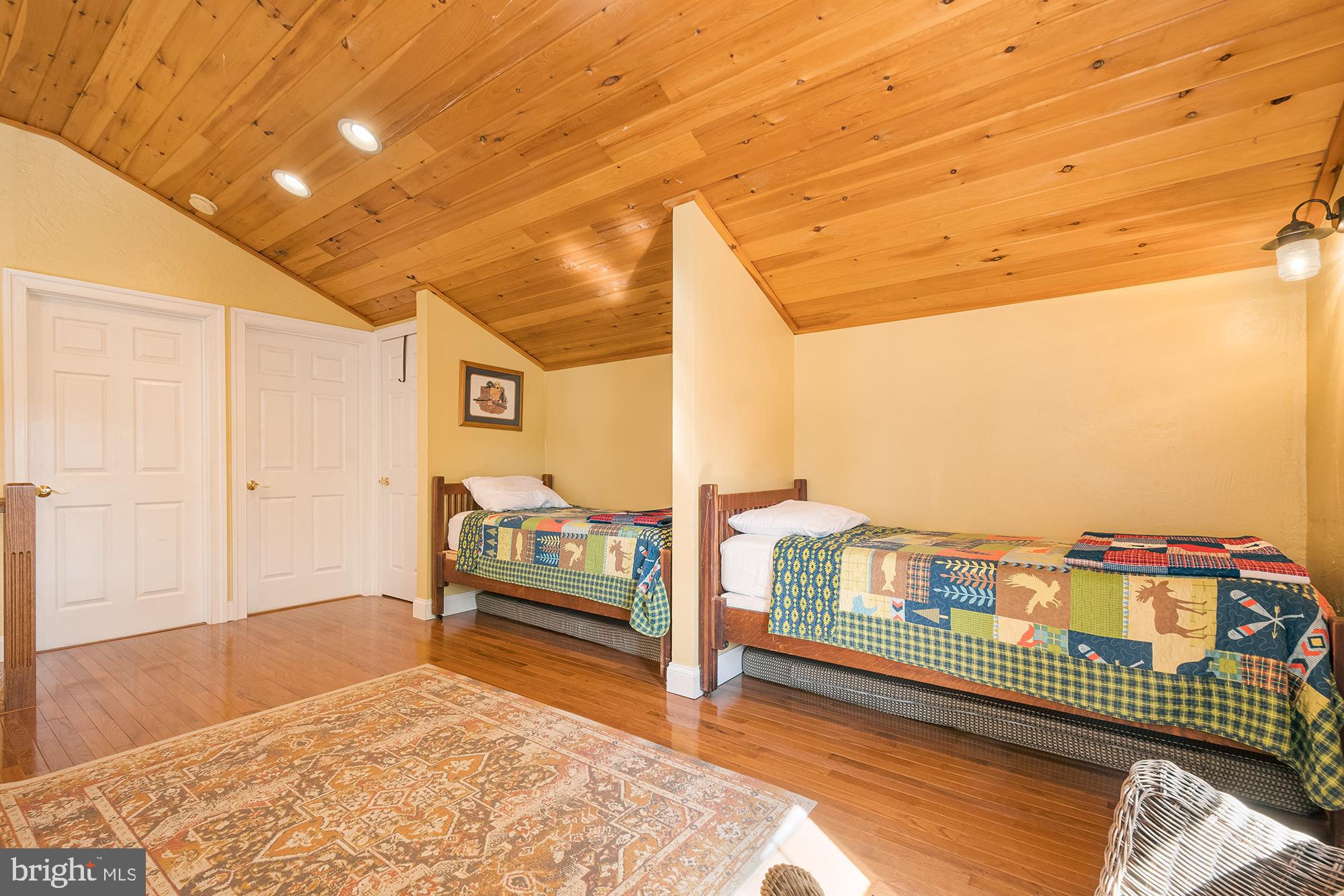 HARVEYS PENINSULA - Residential