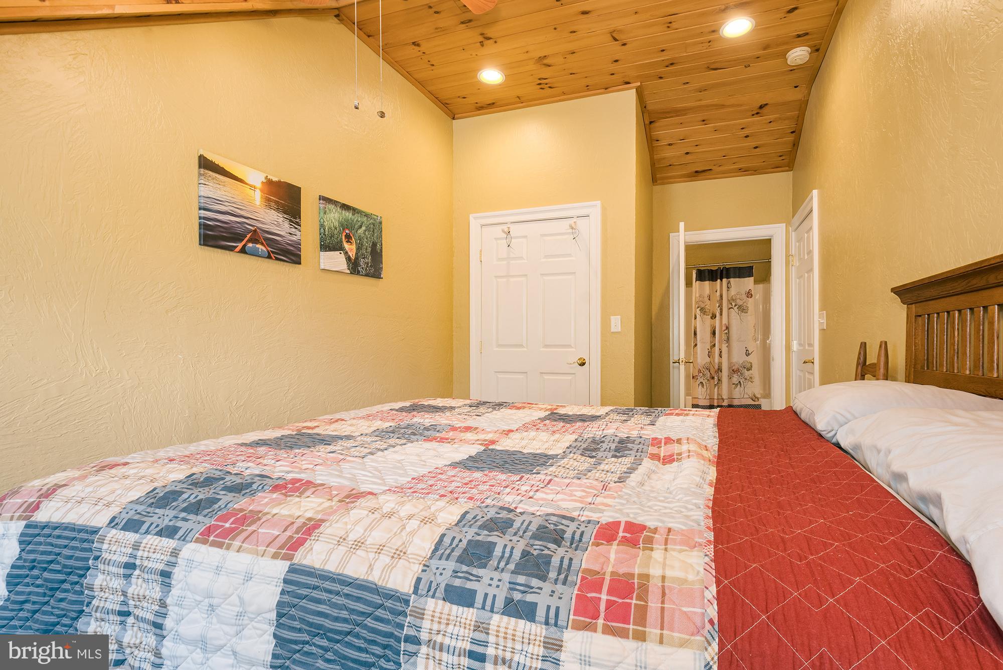 HARVEYS PENINSULA - Residential