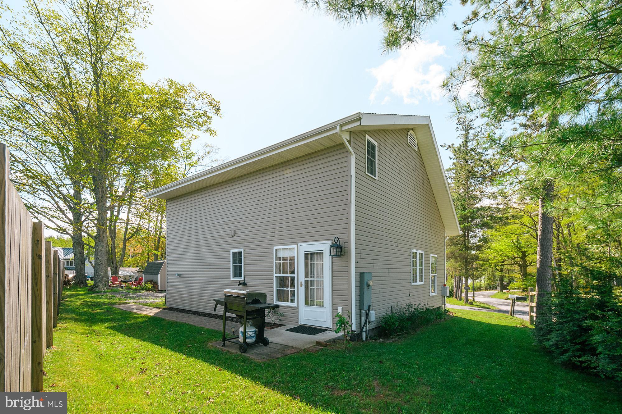 HARVEYS PENINSULA - Residential