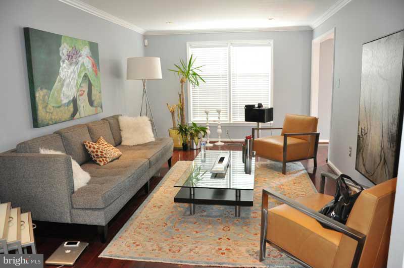 LEEWOOD - Residential Lease