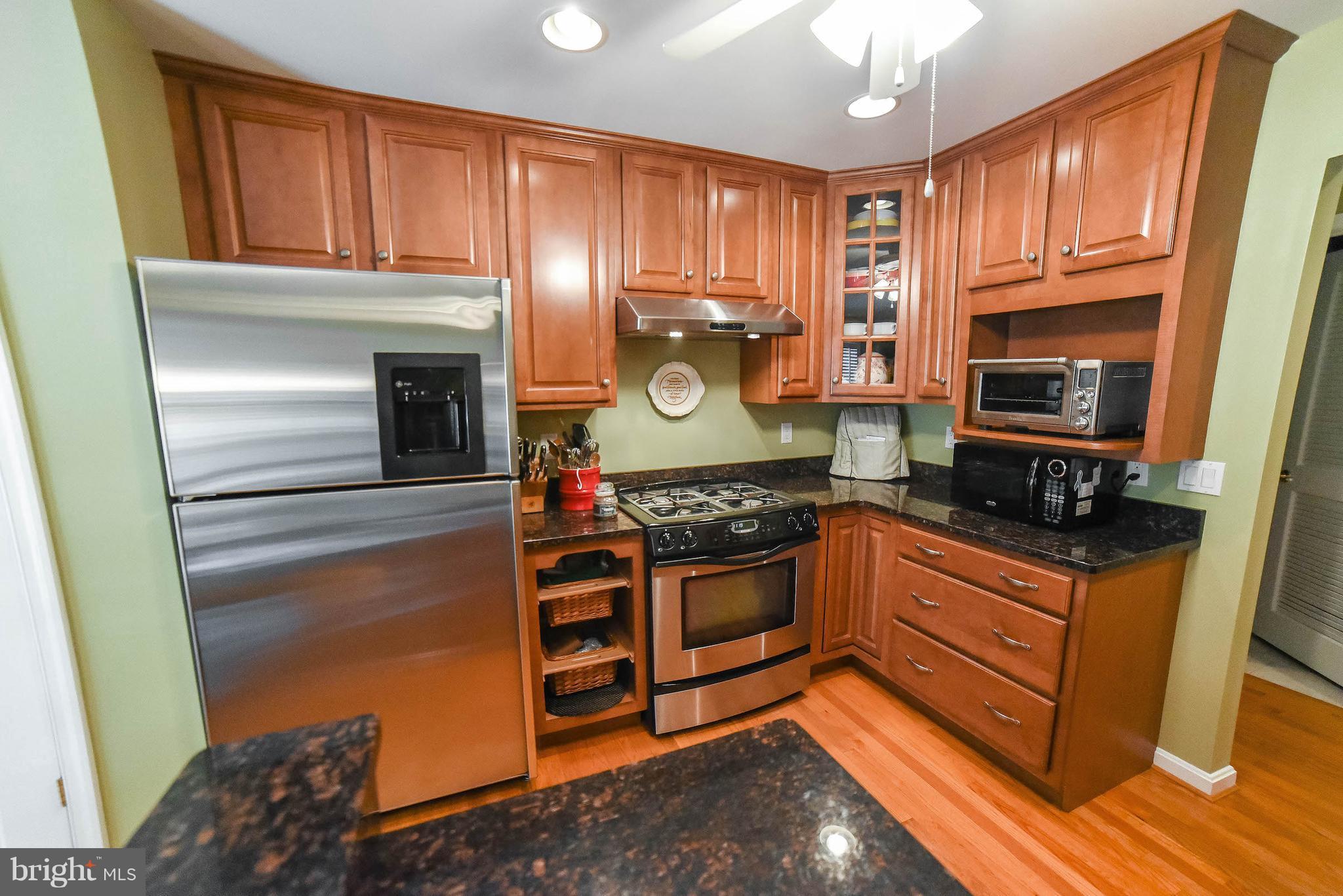 SYCAMORE HOLLOW OF WLDWD - Residential