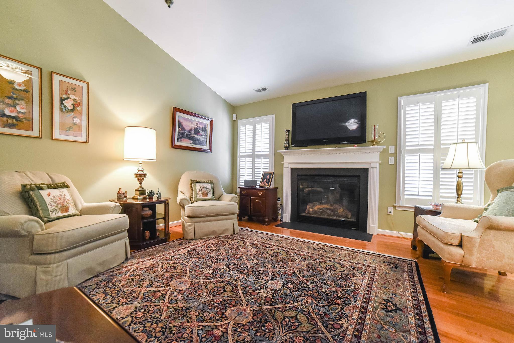 SYCAMORE HOLLOW OF WLDWD - Residential